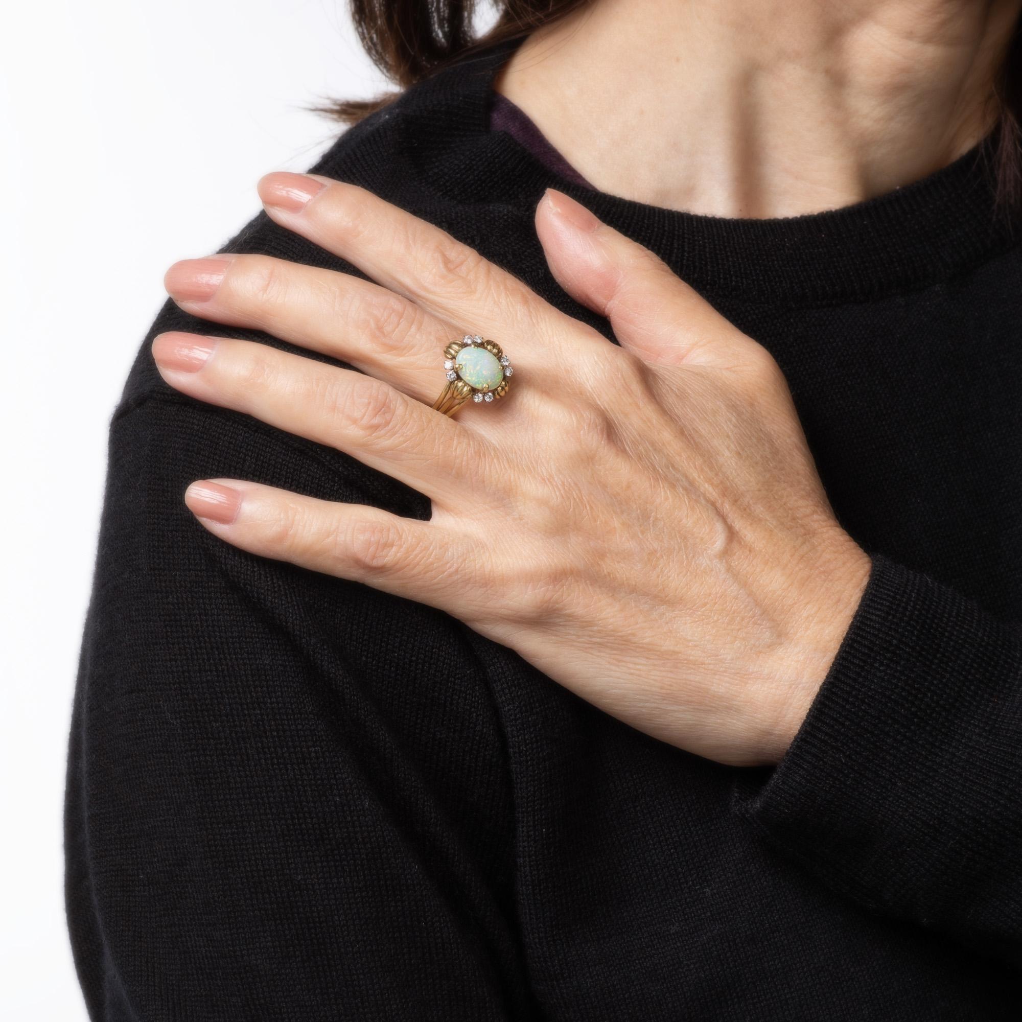 70s Opal Diamond Ring Vintage 18k Yellow Gold Sz 7.25 Cocktail Estate Jewelry Pour femmes en vente
