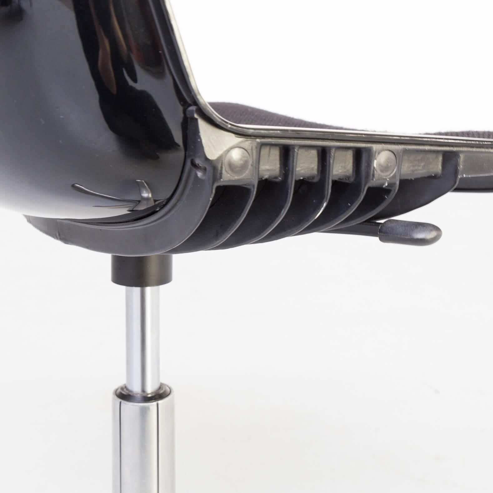 1970s Osvaldo Borsani ‘Modus’ Desk Chair for Tecno For Sale 2