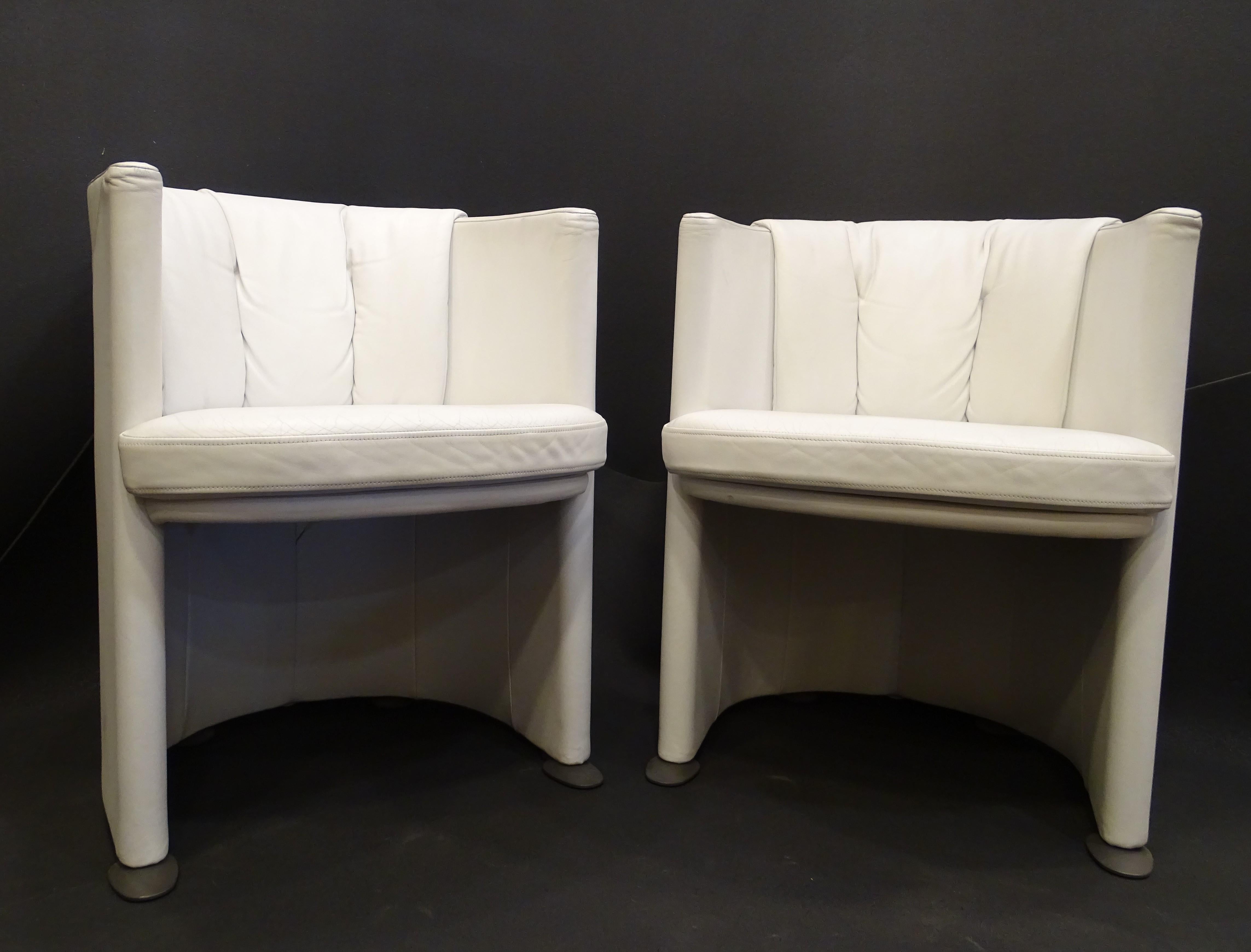 Amazing pair of German Art Deco style armchairs, manufactured in the 70s.

Characterized by the pursuit of both functionality and aesthetics, Art Deco furniture aspired to elegance and sophistication. Armchairs, like these, feature inward curves and