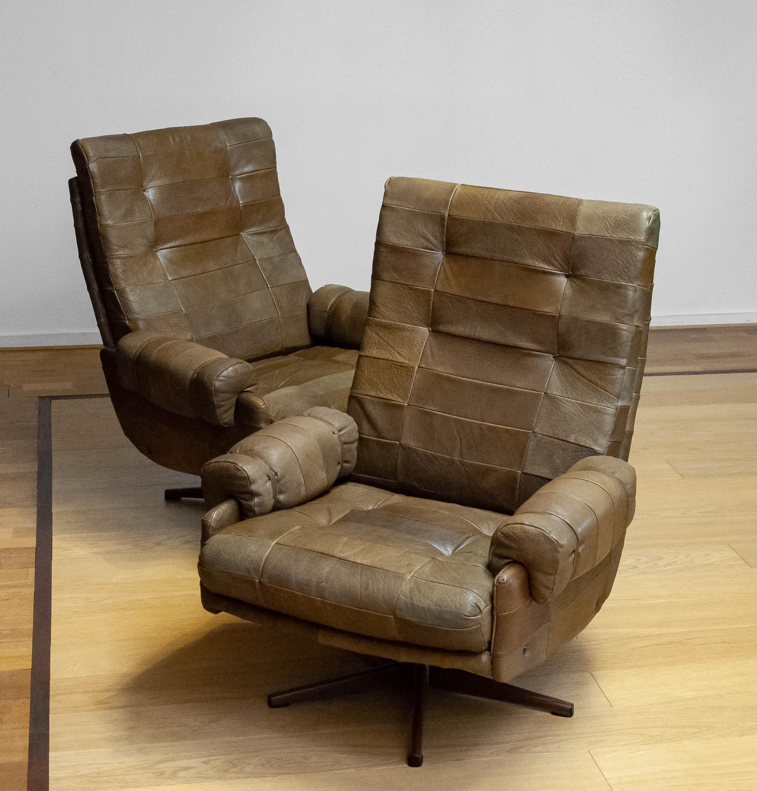 70s Pair Swivel Chairs By Arne Norell In Sturdy Olive Green Buffalo Leather 9