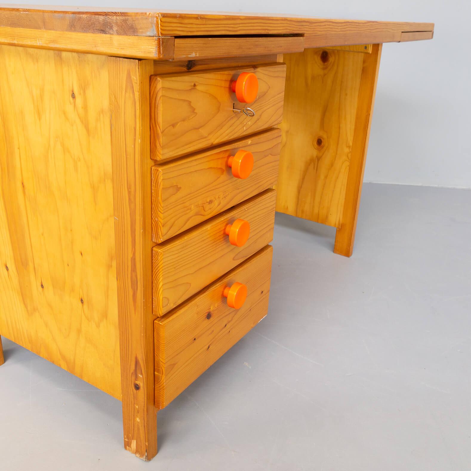 70s Pine Wooden 4 Drawer Desk For Sale 2