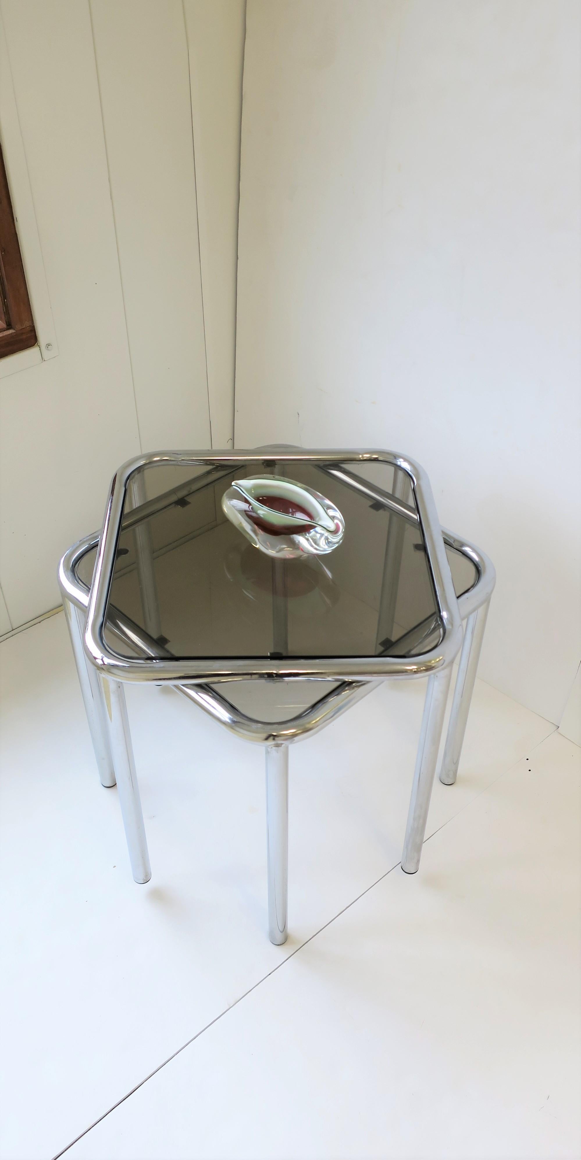 Postmodern Tubular End, Side, and Stacking Tables in Chrome and Glass, Pair 8