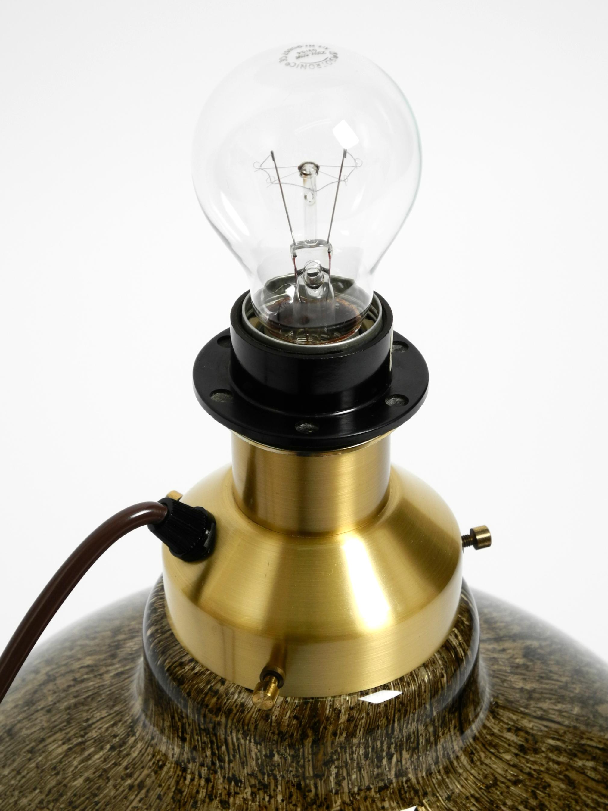 70s Putzler table lamp with illuminated glass body and shade made of dupion silk For Sale 4