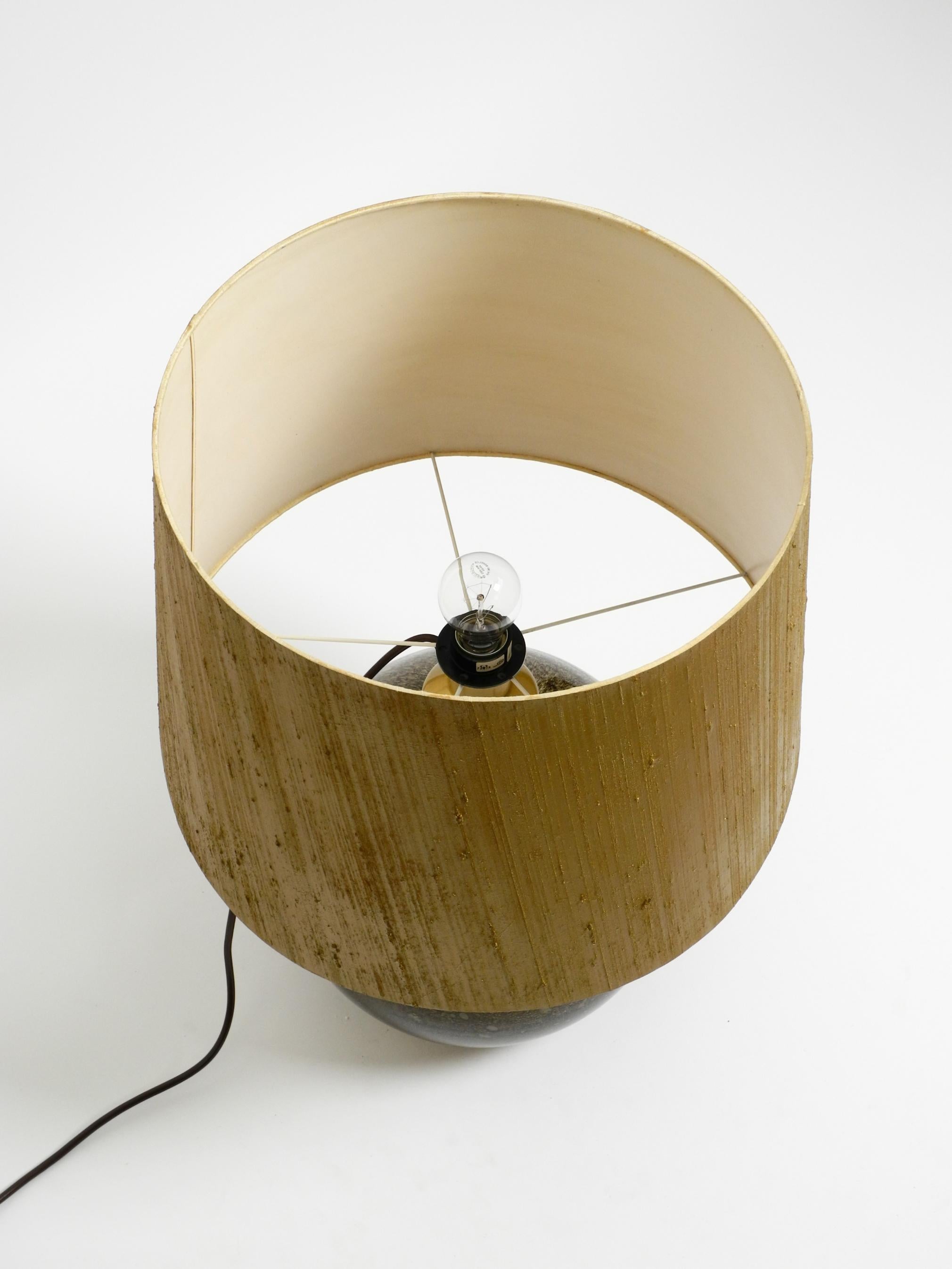 70s Putzler table lamp with illuminated glass body and shade made of dupion silk For Sale 2