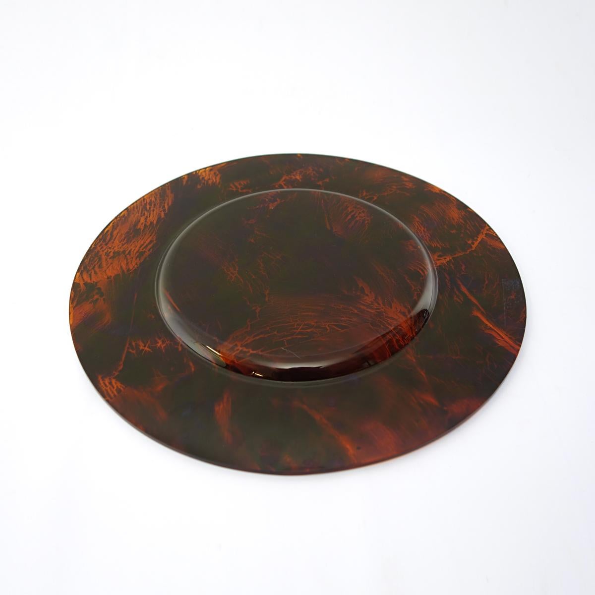 70s Rare Octagonal Faux Tortoise Tray with Four Round Plates Attributed to Dior For Sale 2