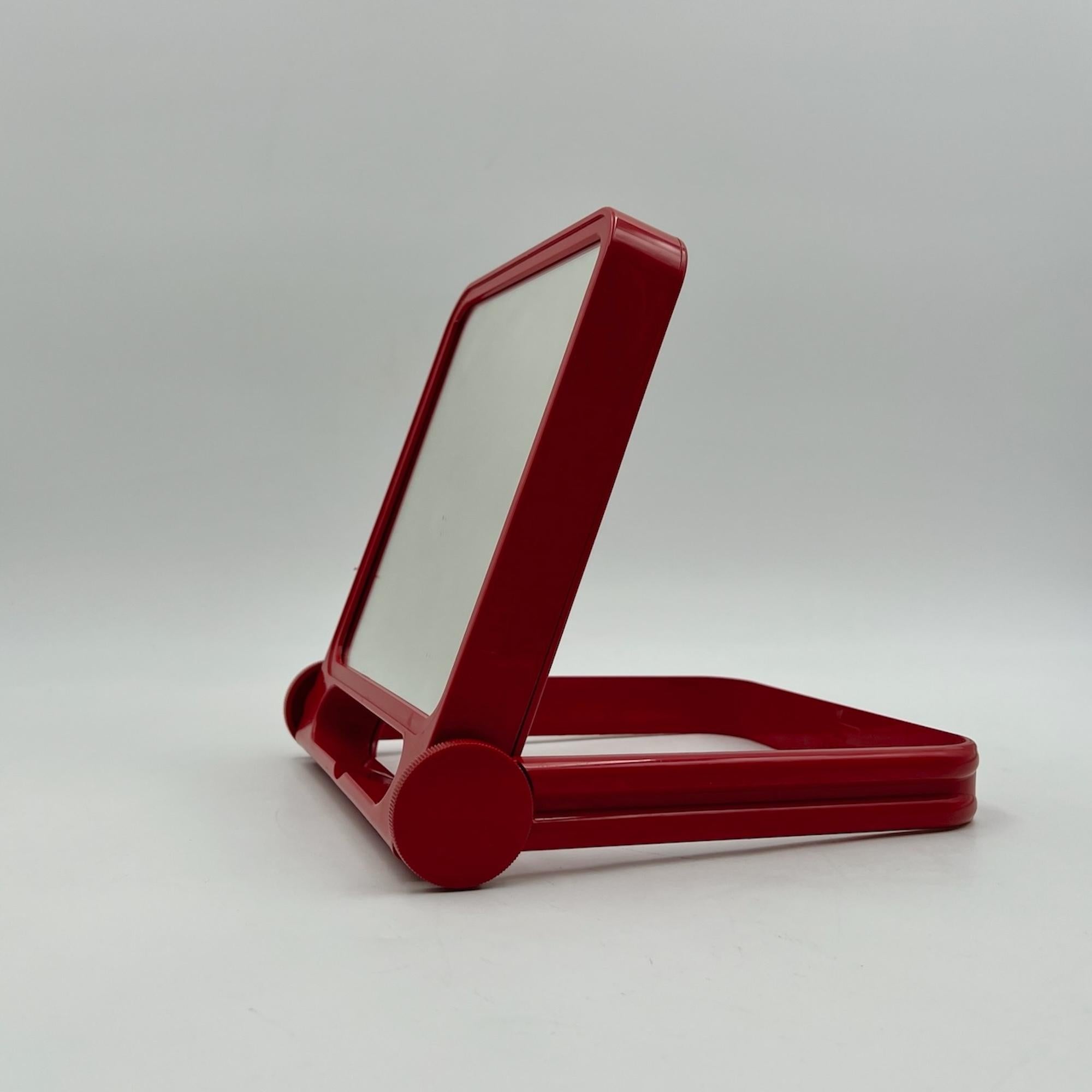 Mid-Century Modern 70s Red Dual Mirror by Roberto Maderna for GEDY - Italian Portable Mirror For Sale