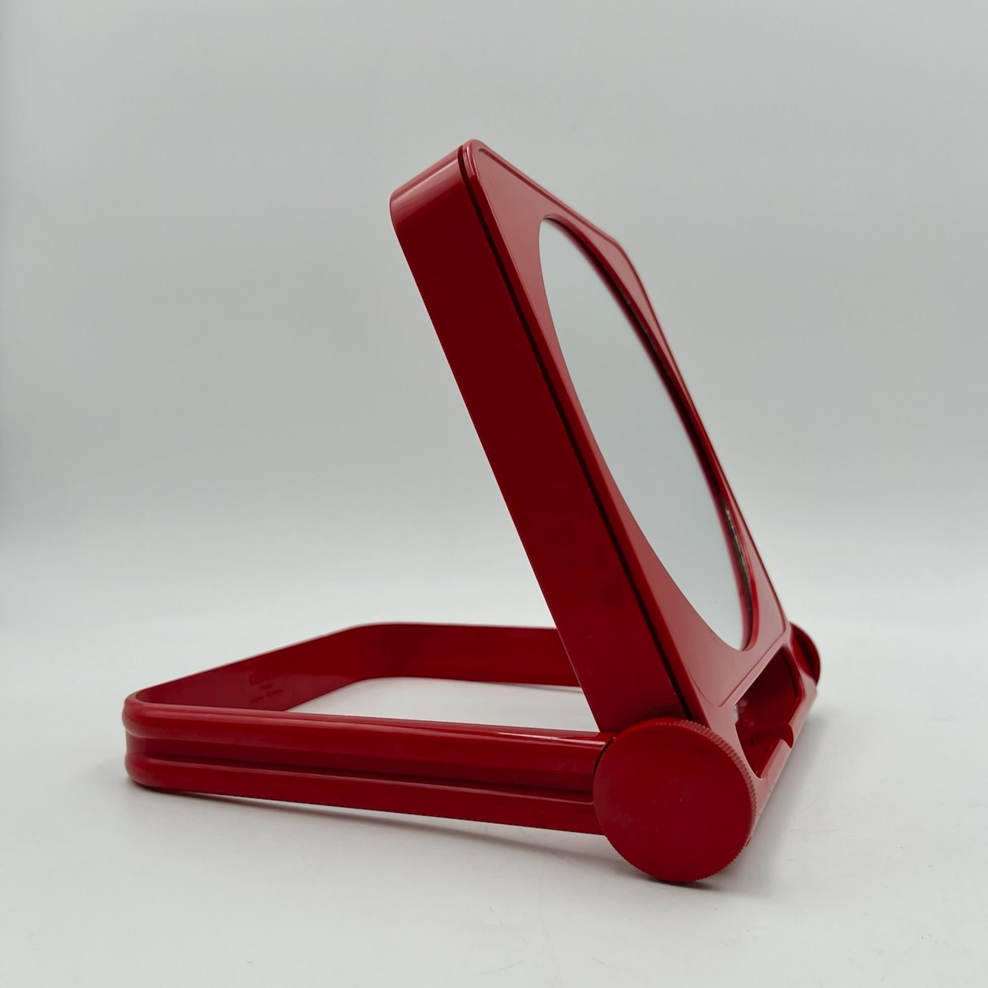 Plastic 70s Red Dual Mirror by Roberto Maderna for GEDY - Italian Portable Mirror For Sale