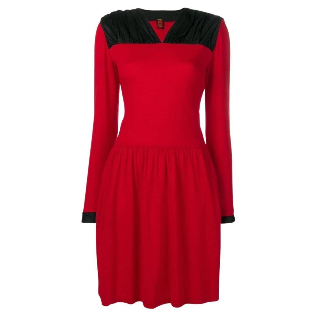 70s Ritz Saddler Vintage red wool V-neck midi dress For Sale