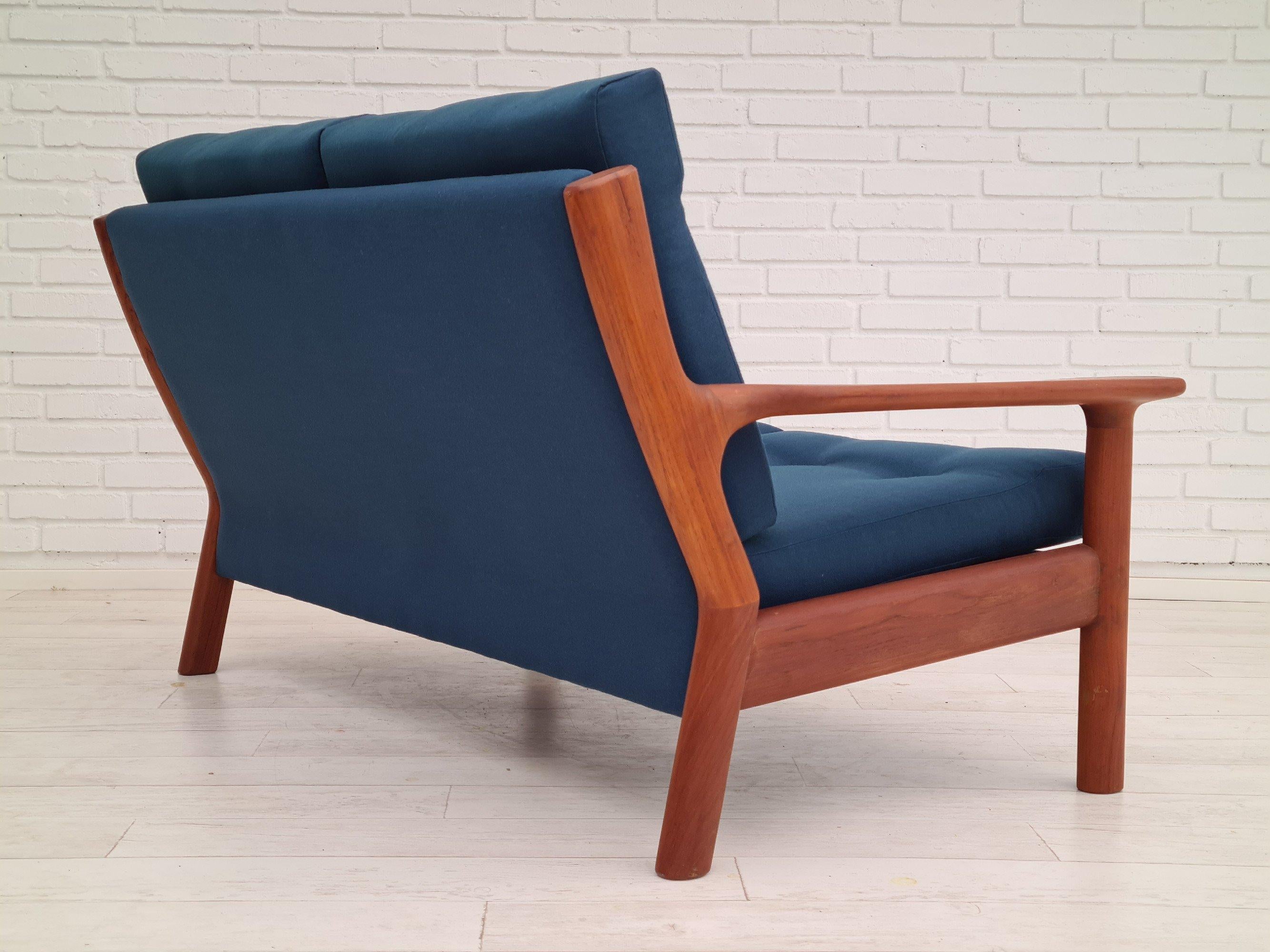 70s, scandinavian design, completely reupholstered sofa, furniture wool, teak For Sale 1