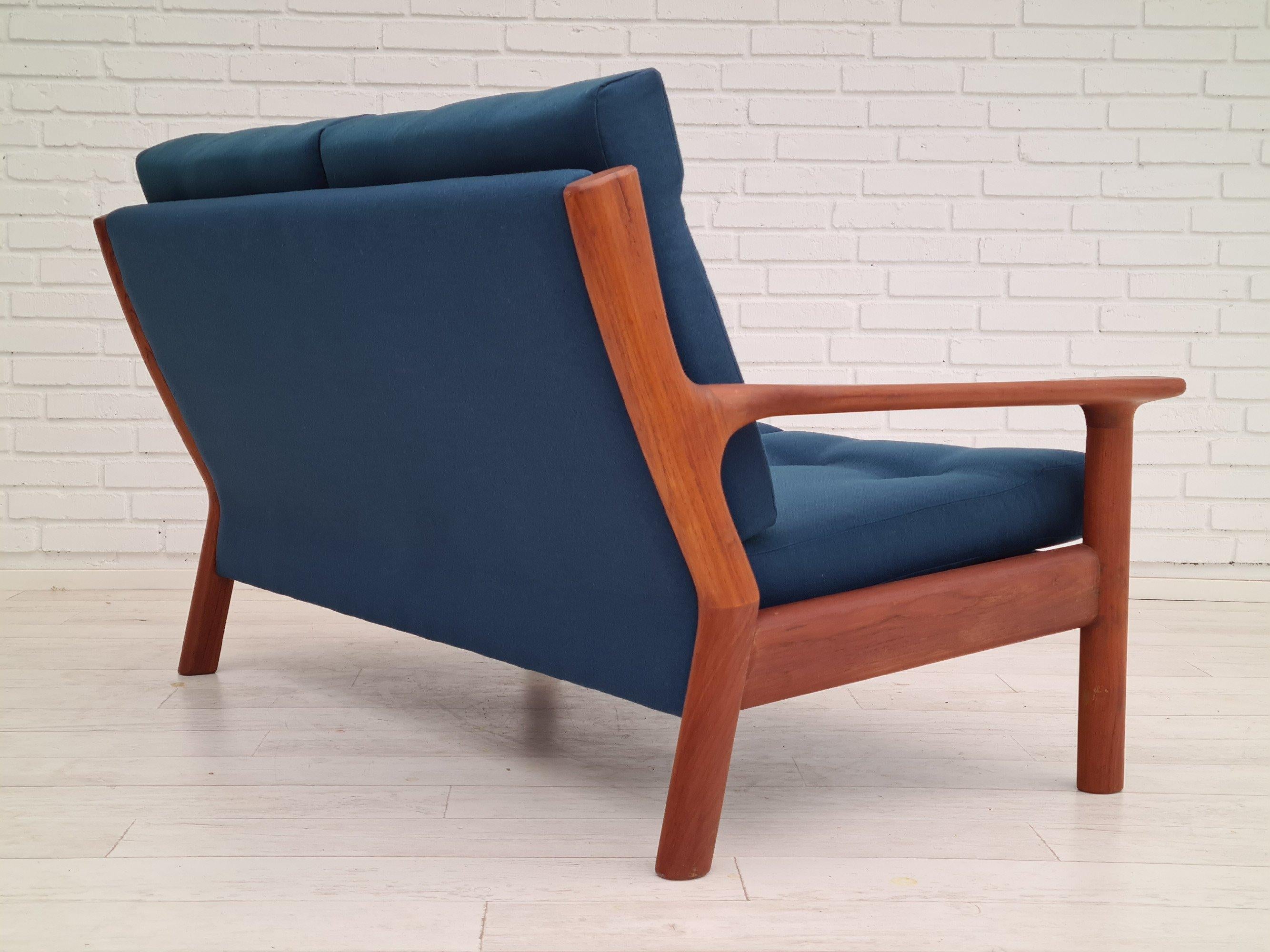 annes 70, design scandinave, canap entirement remeubl, meubles en laine, teck en vente 3