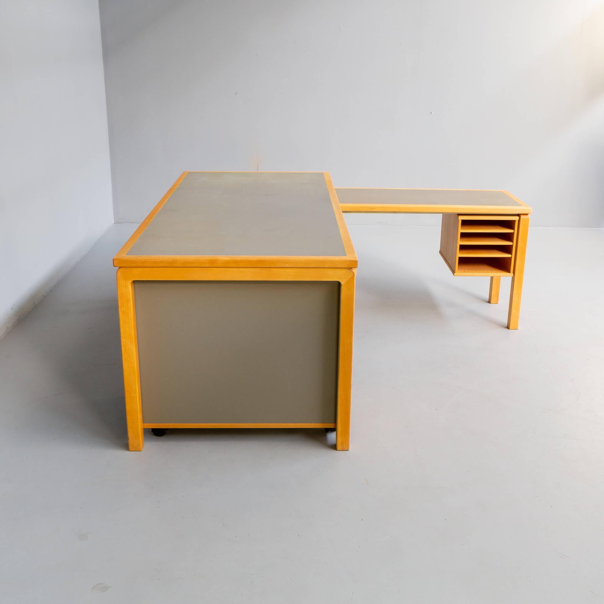Mid-Century Modern 70s Scandinavian Design Writing Desk