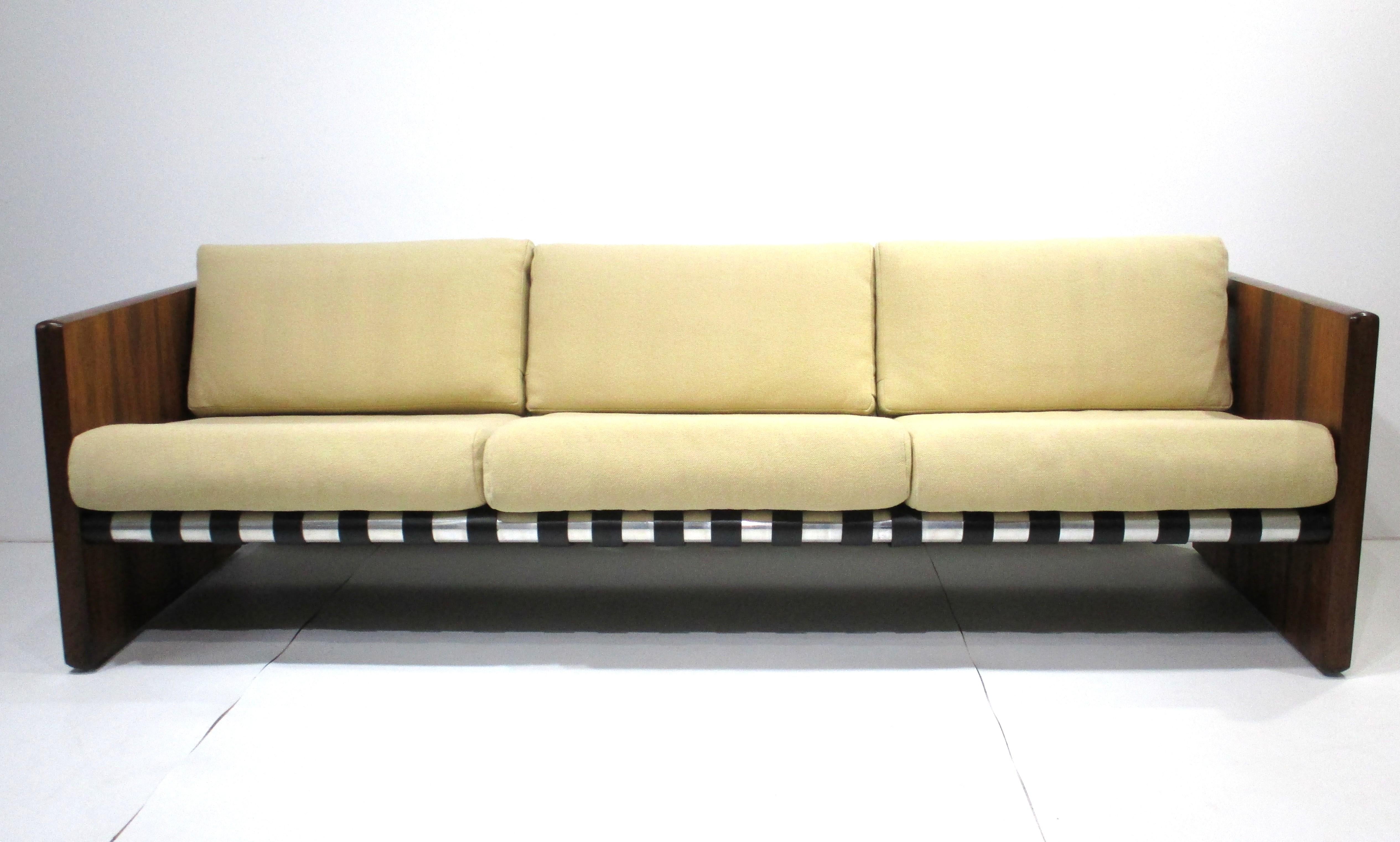 Divano Selig degli anni '70 in palissandro imbottito e con cinghie in pelle in vendita 9