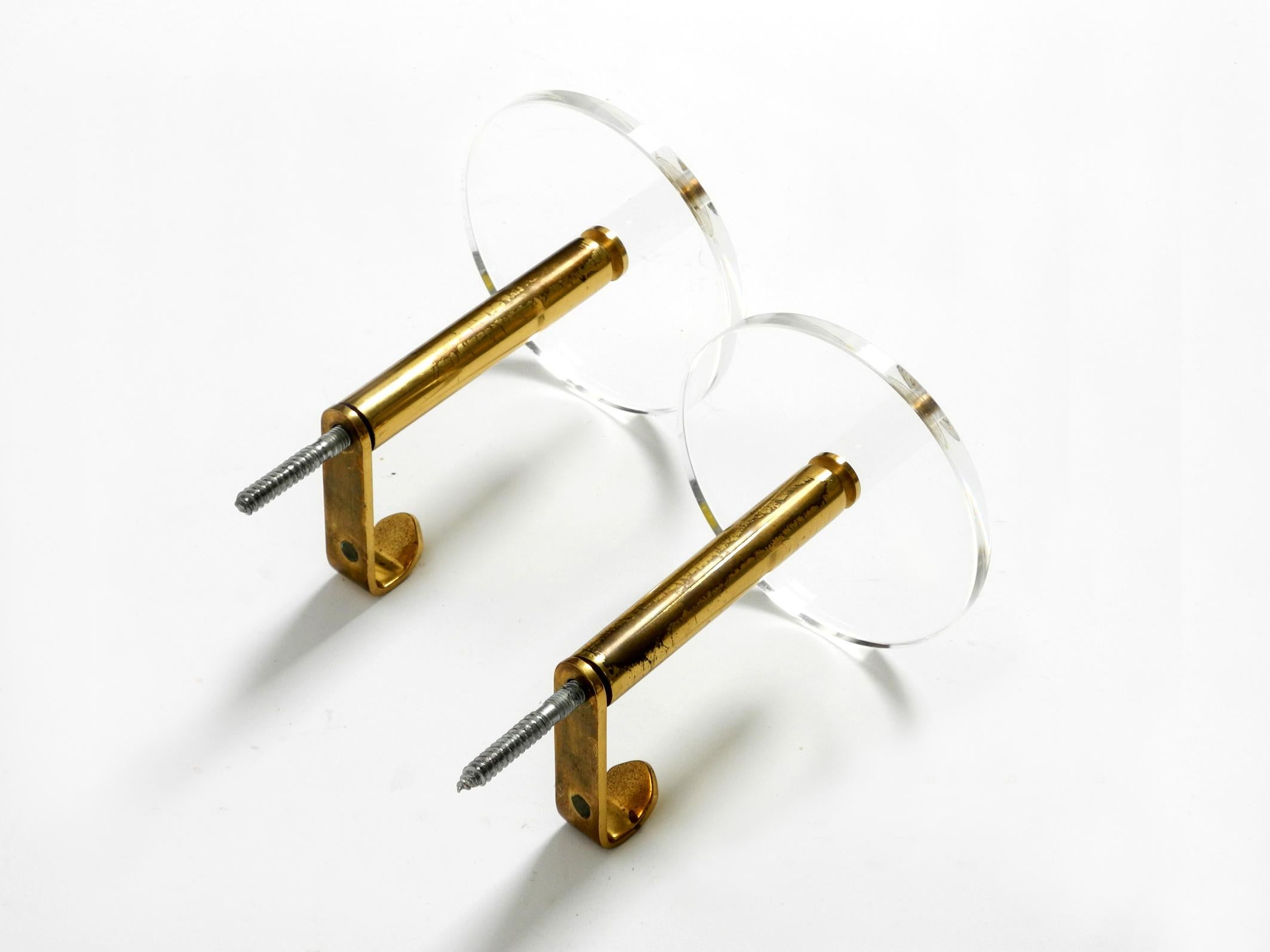 Regency 70s set of 2 brass and plexiglass coat rack wall hooks by Vereinigte Werkstätten