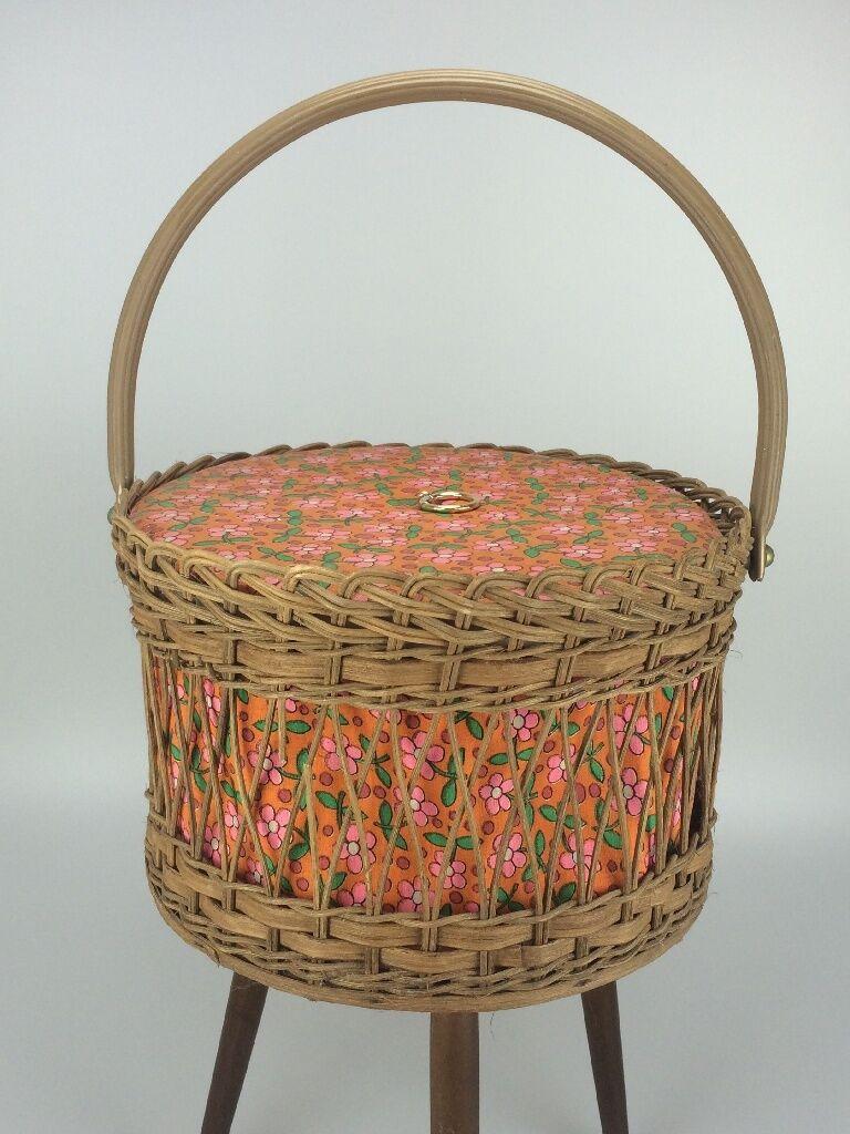 antique sewing basket with lid