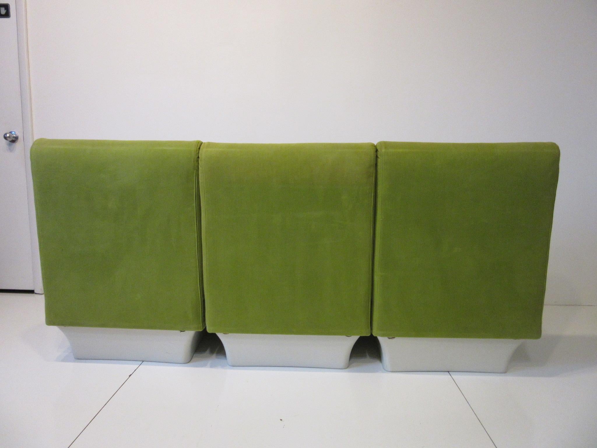 1970s Space Age 3-Piece Sofa or Loveseat in the Style of Luigi Colani 4