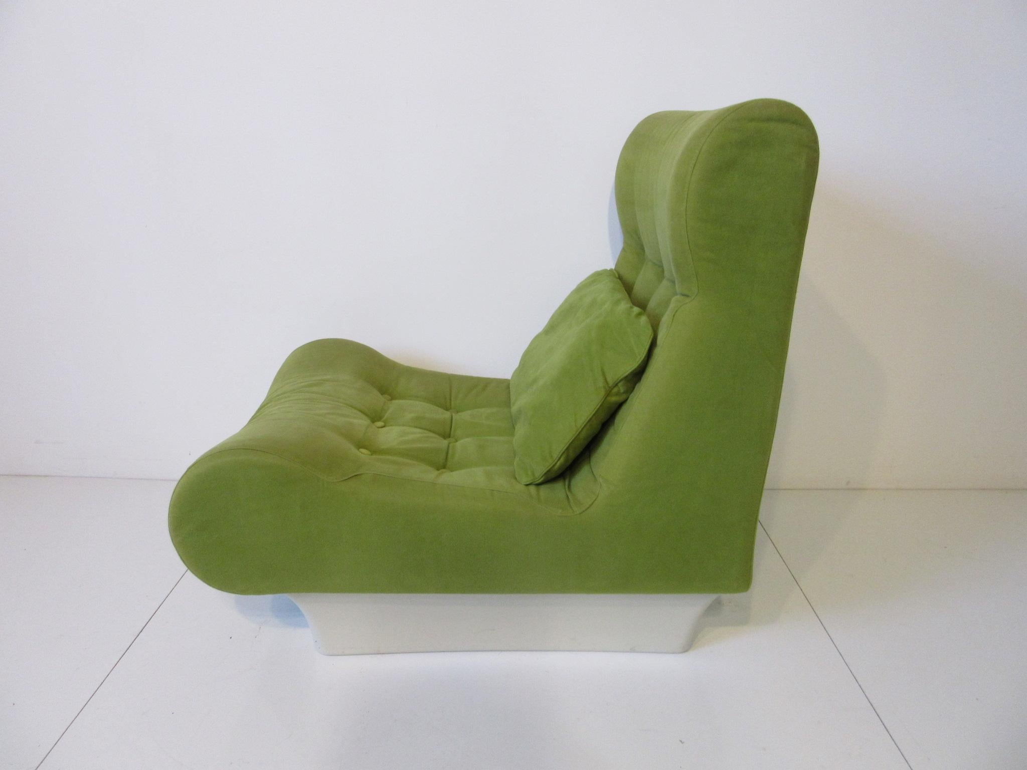 1970s Space Age 3-Piece Sofa or Loveseat in the Style of Luigi Colani In Good Condition In Cincinnati, OH