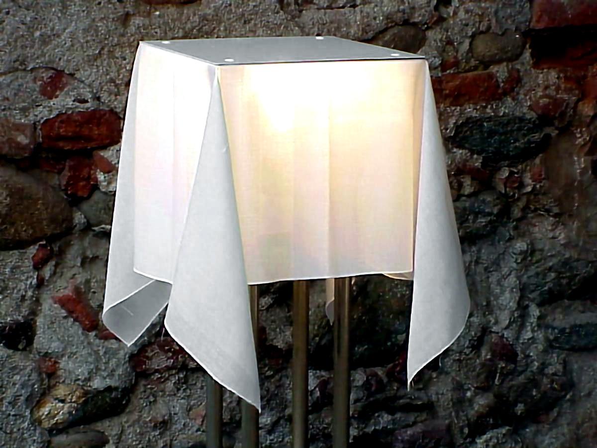 Laiton Lampe de bureau Sirrah Italy Nefer de Kazuide Takahama Design, années 70 en vente