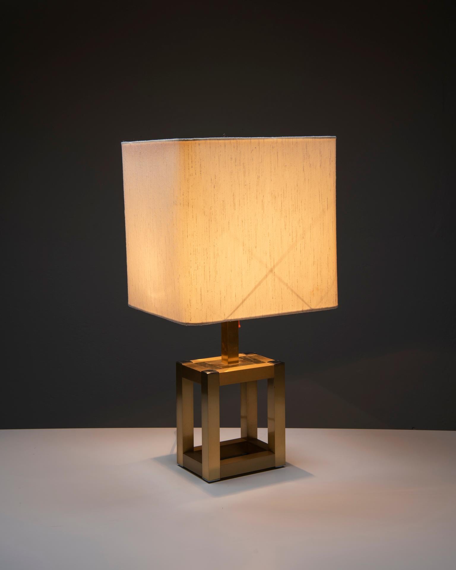 Mid-Century Modern 70s table lamp with Brass Base - Lumica