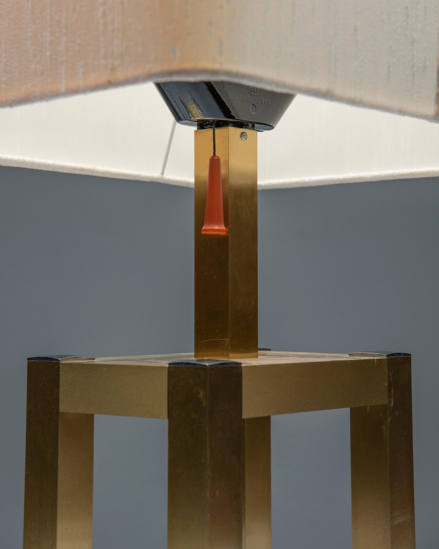 70s table lamp with Brass Base - Lumica 2
