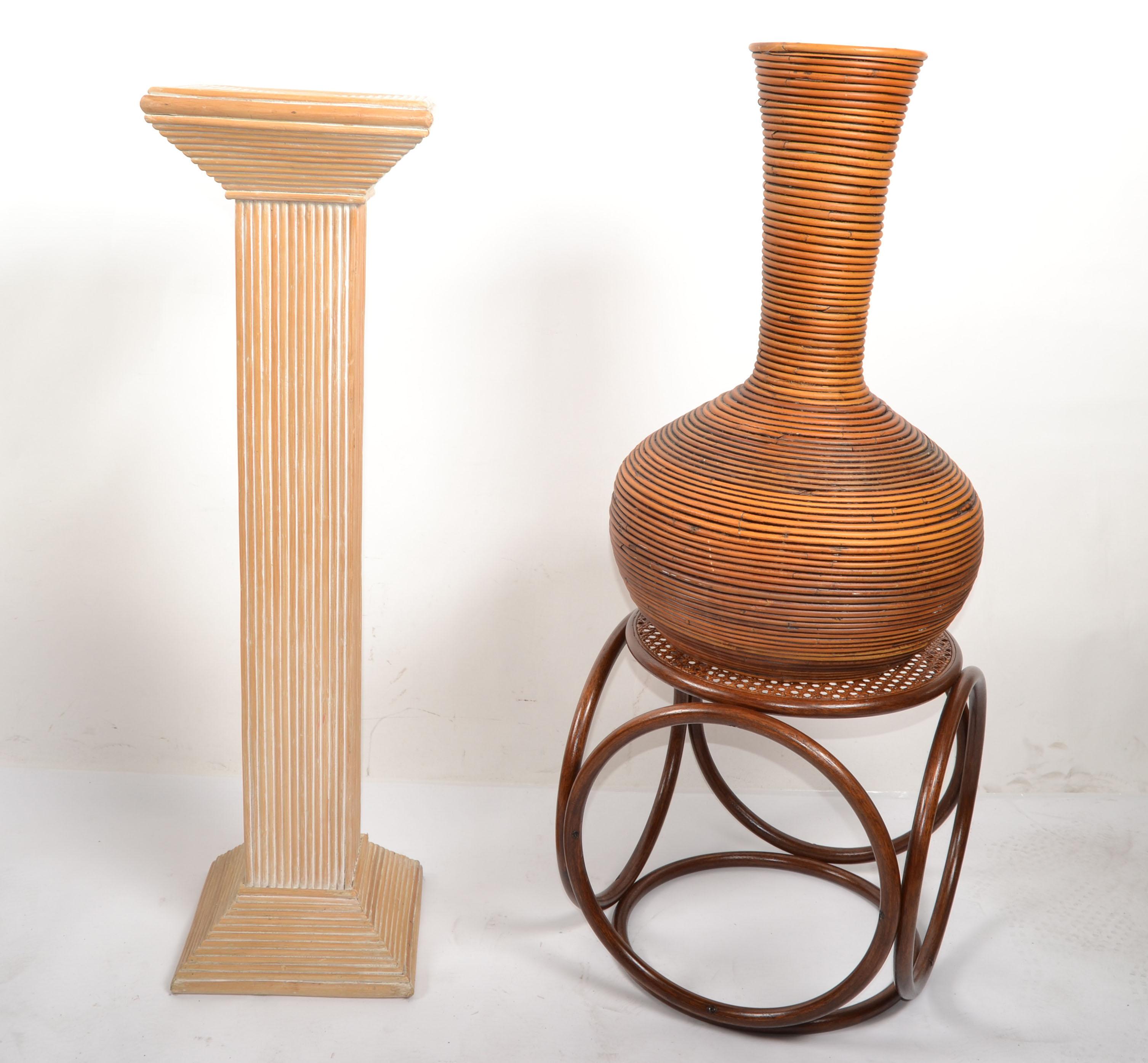 70s Tall Bohemian Brown Reed Cane Bamboo Handcrafted Tall Cone Shape Floor Vase  For Sale 5