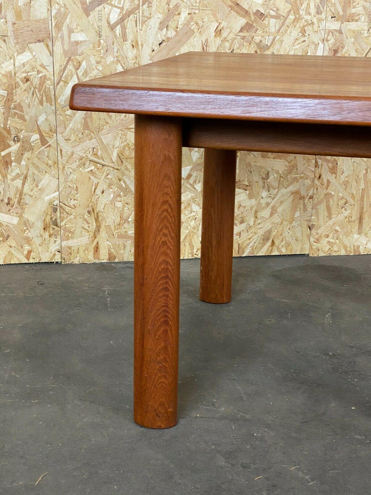 Teck Table basse en teck, design danois des années 1970, Danemark, milieu du siècle dernier en vente