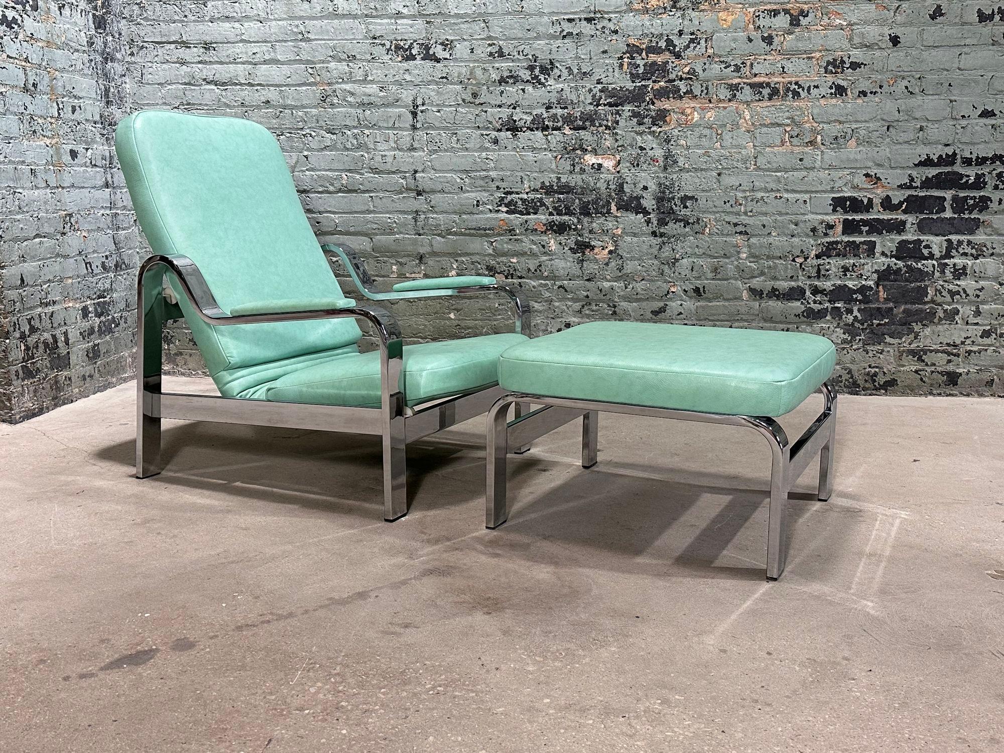 Mid-Century Modern 70's Teal Leather and Chrome Lounge Chair and Ottoman For Sale