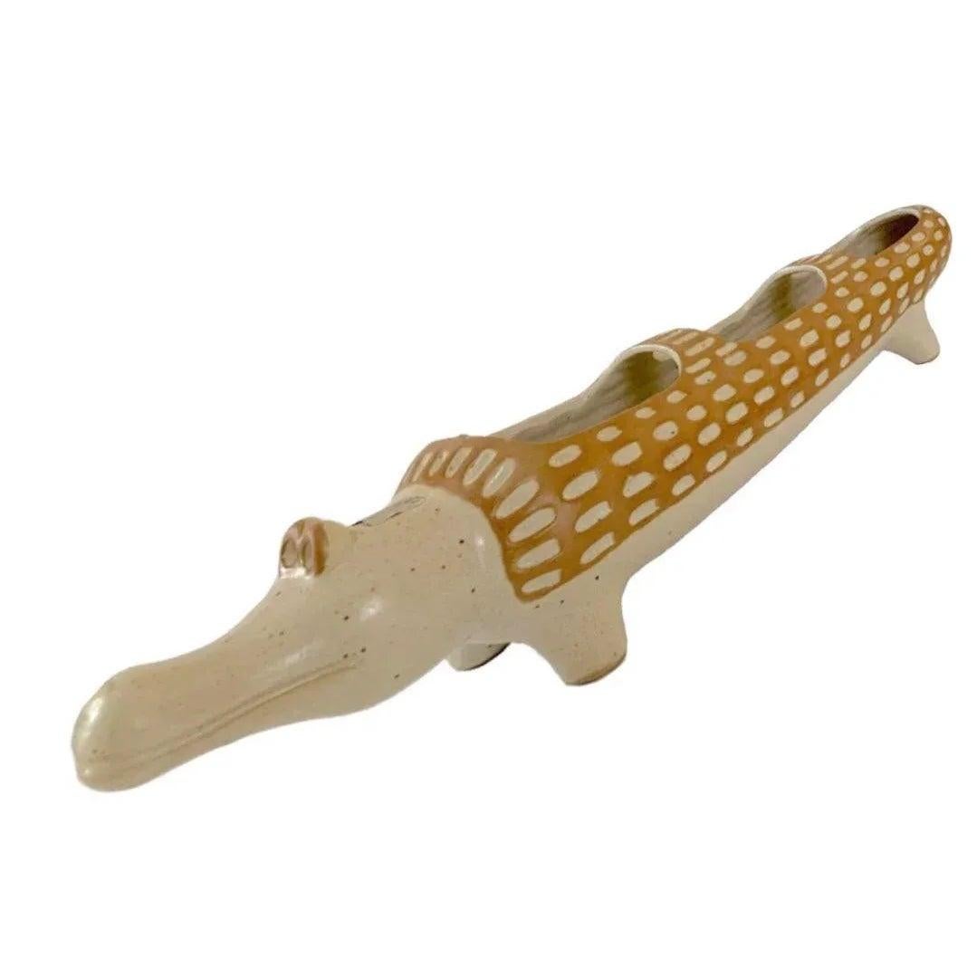 70s Vintage 20” David Stewart Lion Alligator Valley Stoneware Crocodile Planter For Sale 1