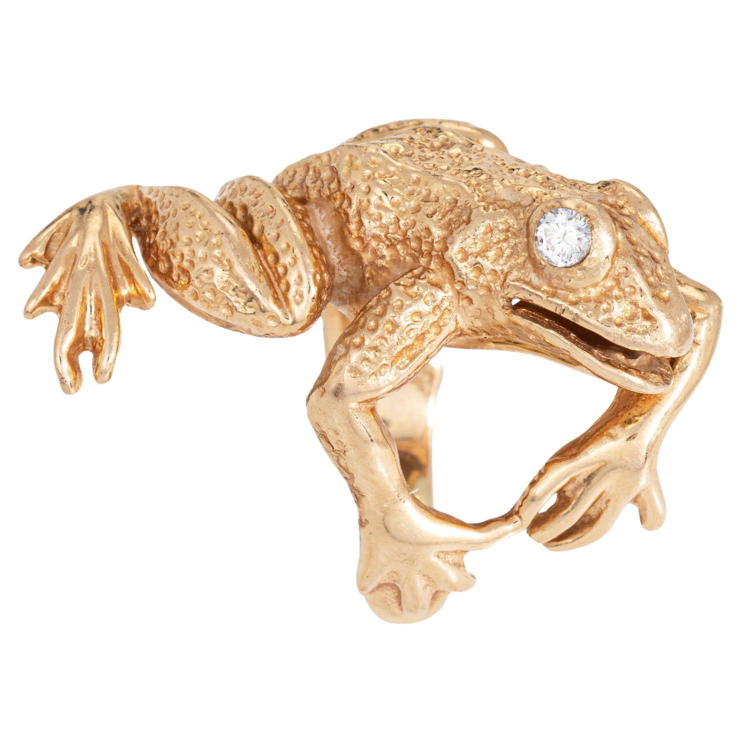 70s Vintage Frog Ring Heavy 14k Yellow Gold Diamond Eyes 8.5 Cocktail Jewelry im Angebot