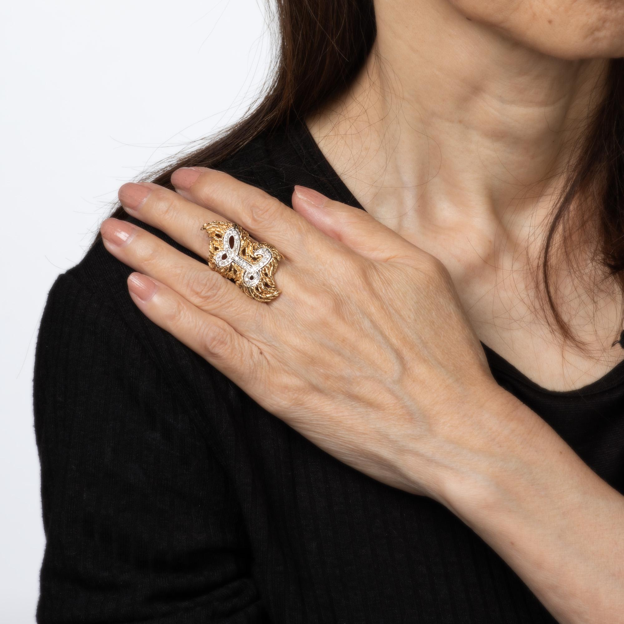 Women's 70s Vintage Letter L Diamond Initial Ring 14k Yellow Gold Sz 5 Brutalist Jewelry For Sale