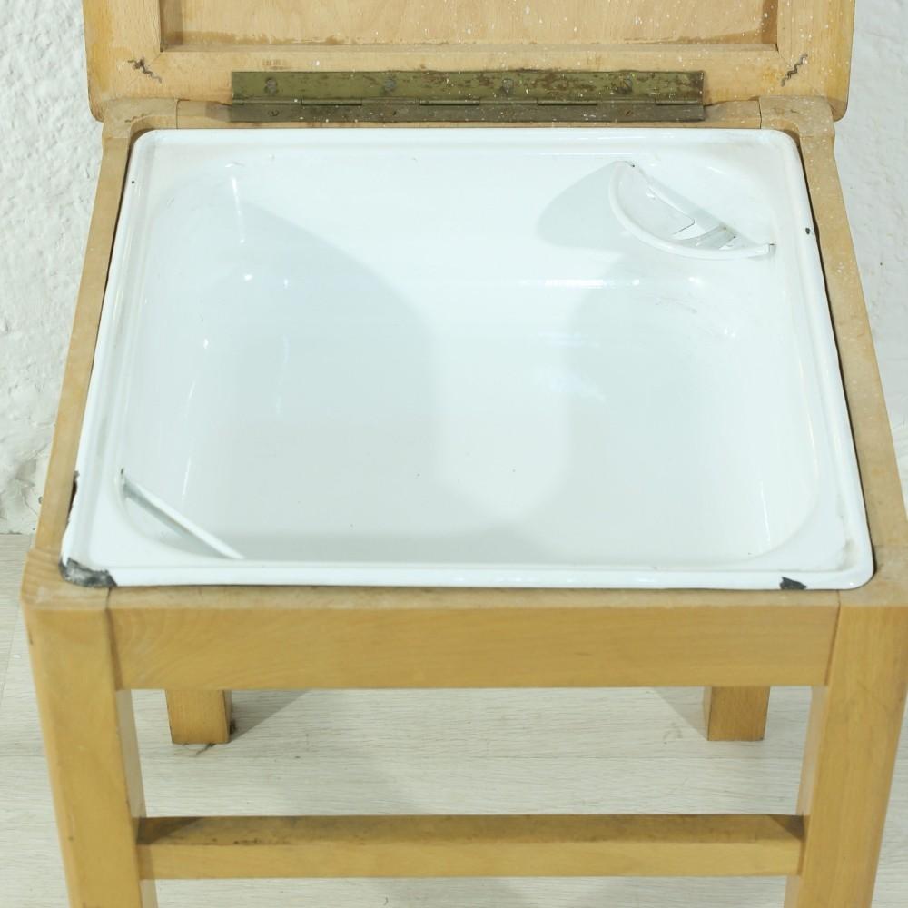 Late 20th Century 1970s Washing Stool For Sale