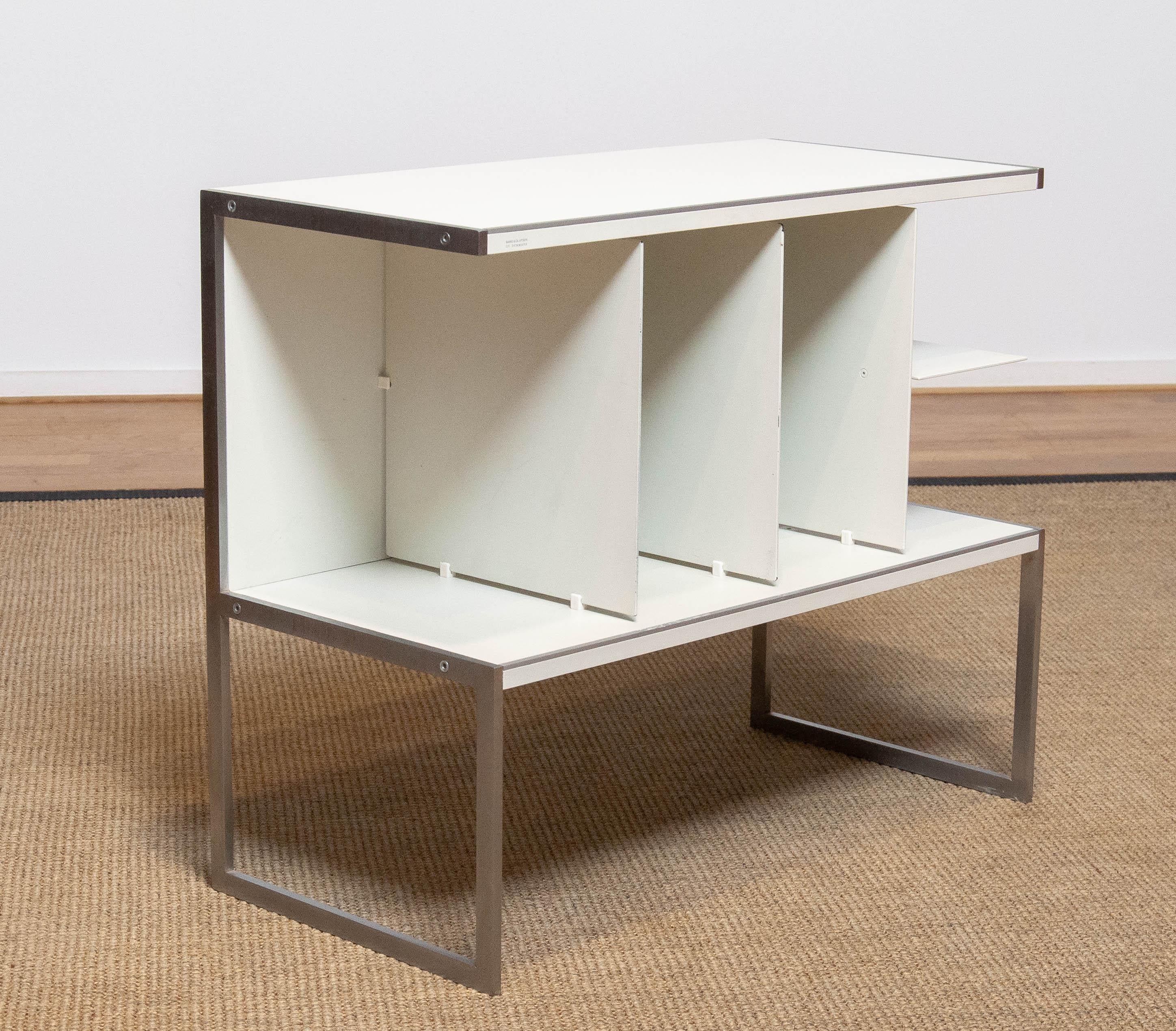 Modern 70s White and Stainless Steel System Cabinet by Jacob Jensen for Bang & Olufsen For Sale