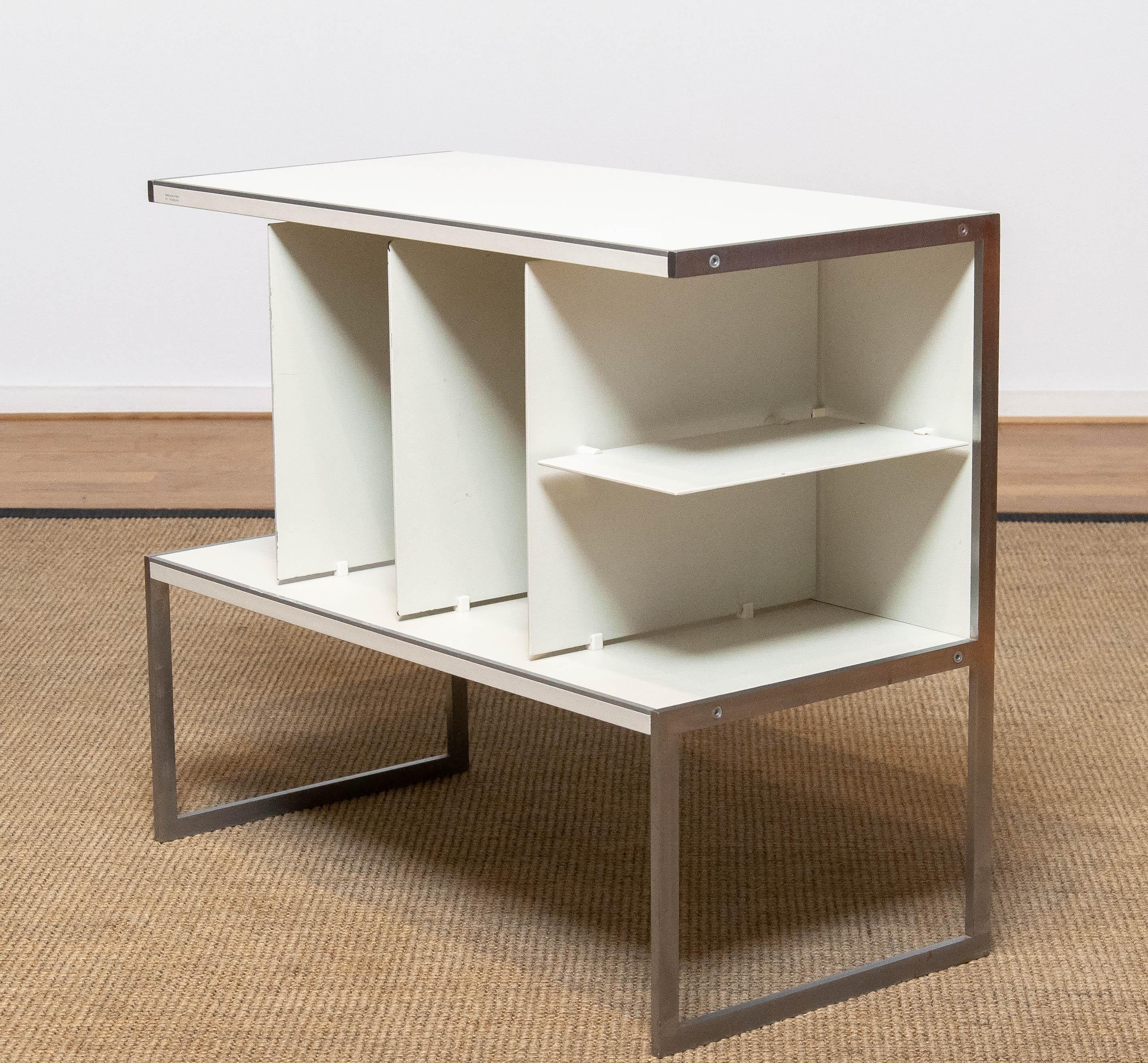 70s White and Stainless Steel System Cabinet by Jacob Jensen for Bang & Olufsen In Good Condition For Sale In Silvolde, Gelderland
