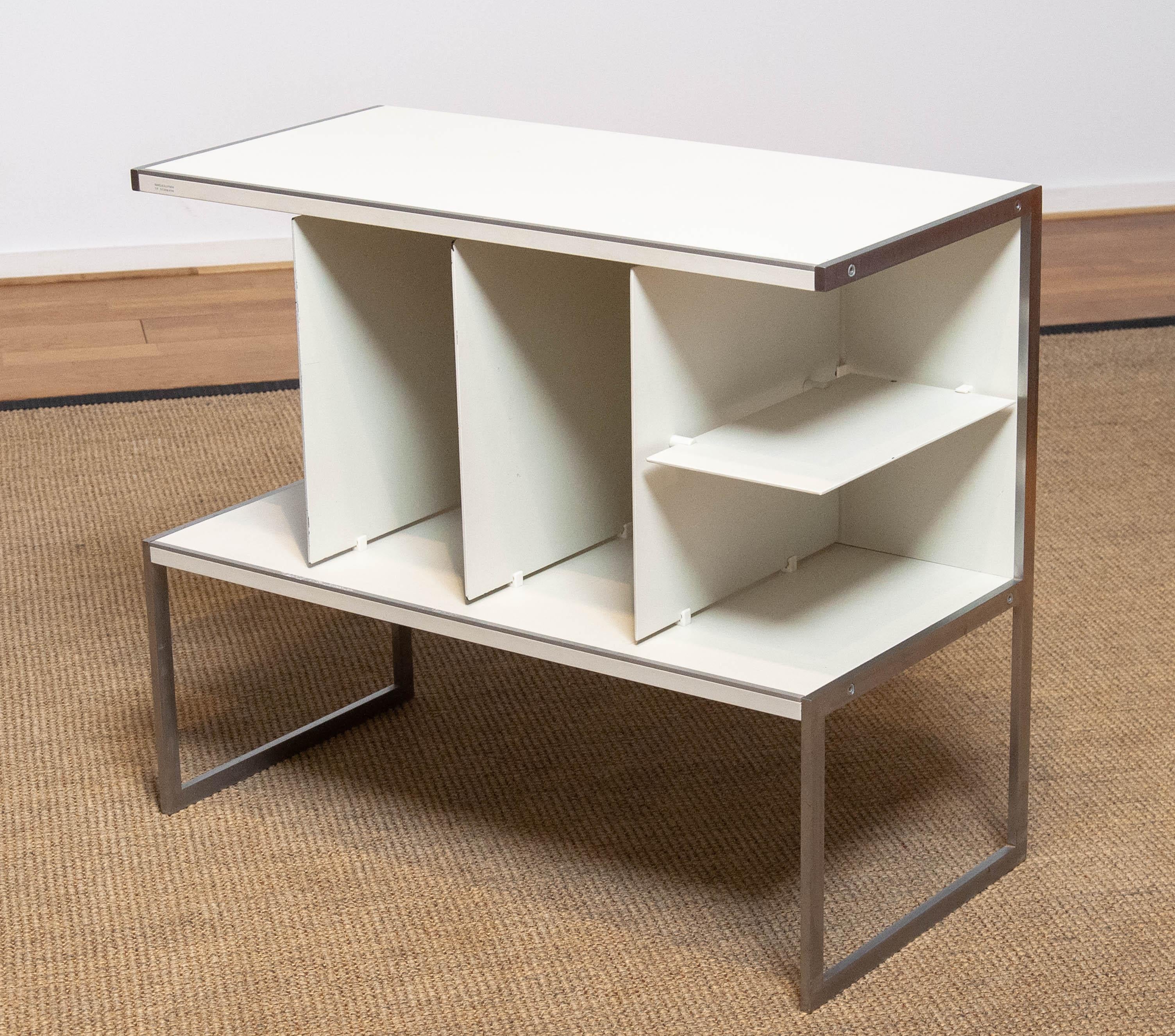 Late 20th Century 70s White and Stainless Steel System Cabinet by Jacob Jensen for Bang & Olufsen For Sale
