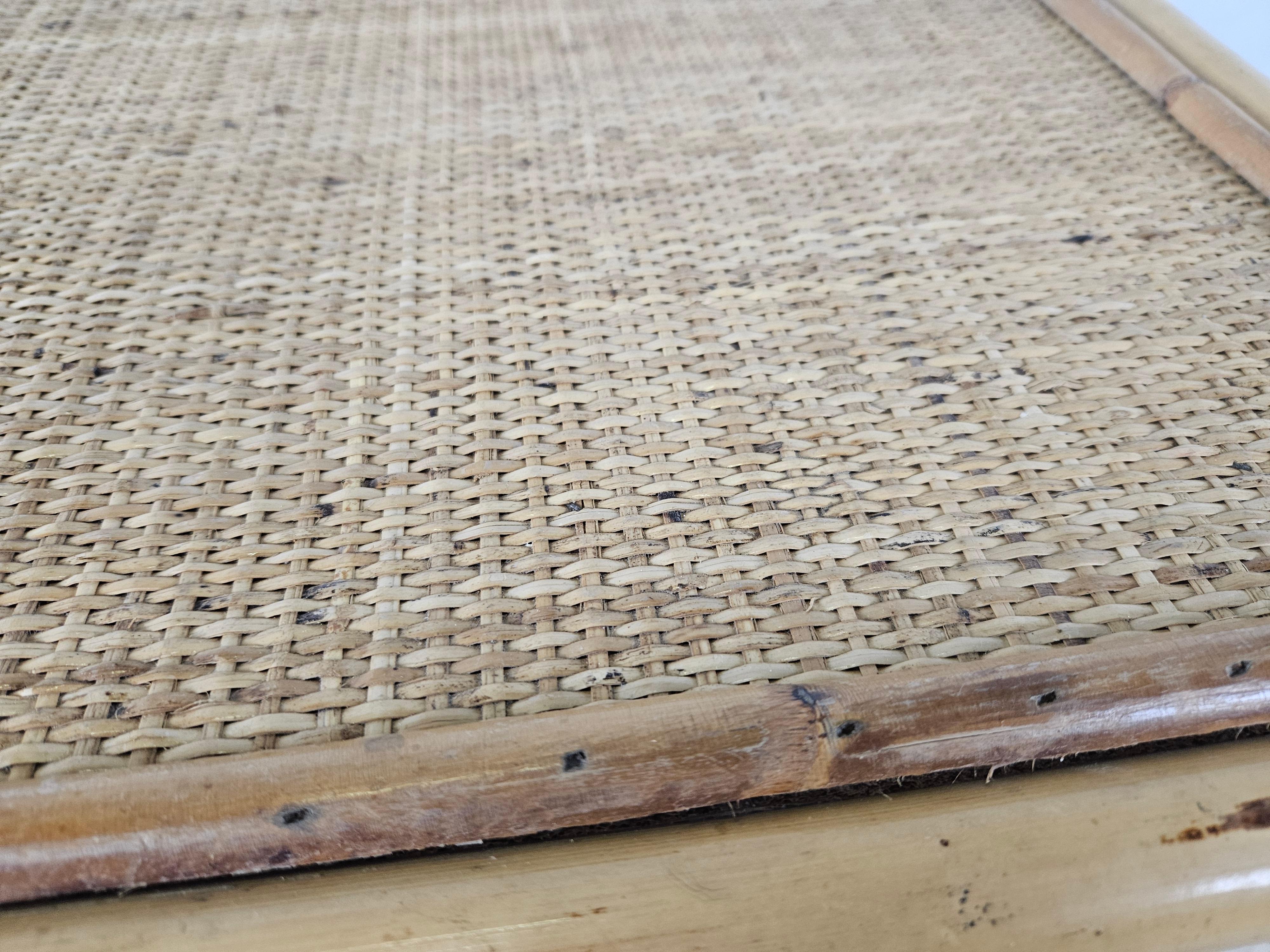 70s Wicker Coffee Table for Outdoor or Indoor Use 3