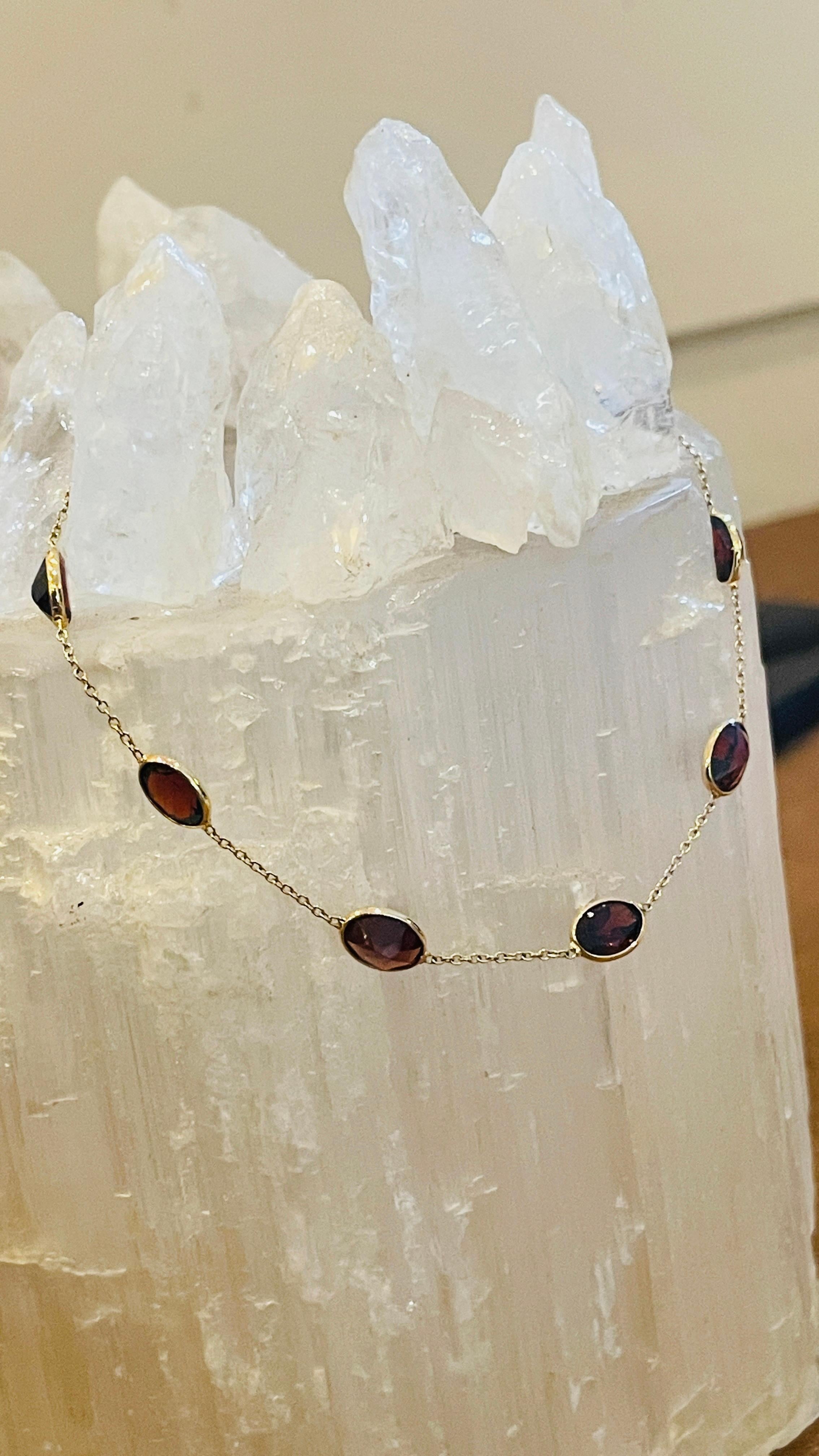 Bracelet de 7,1 ct de grenat ovale serti en or jaune 18K Bijoux fins en vente 4