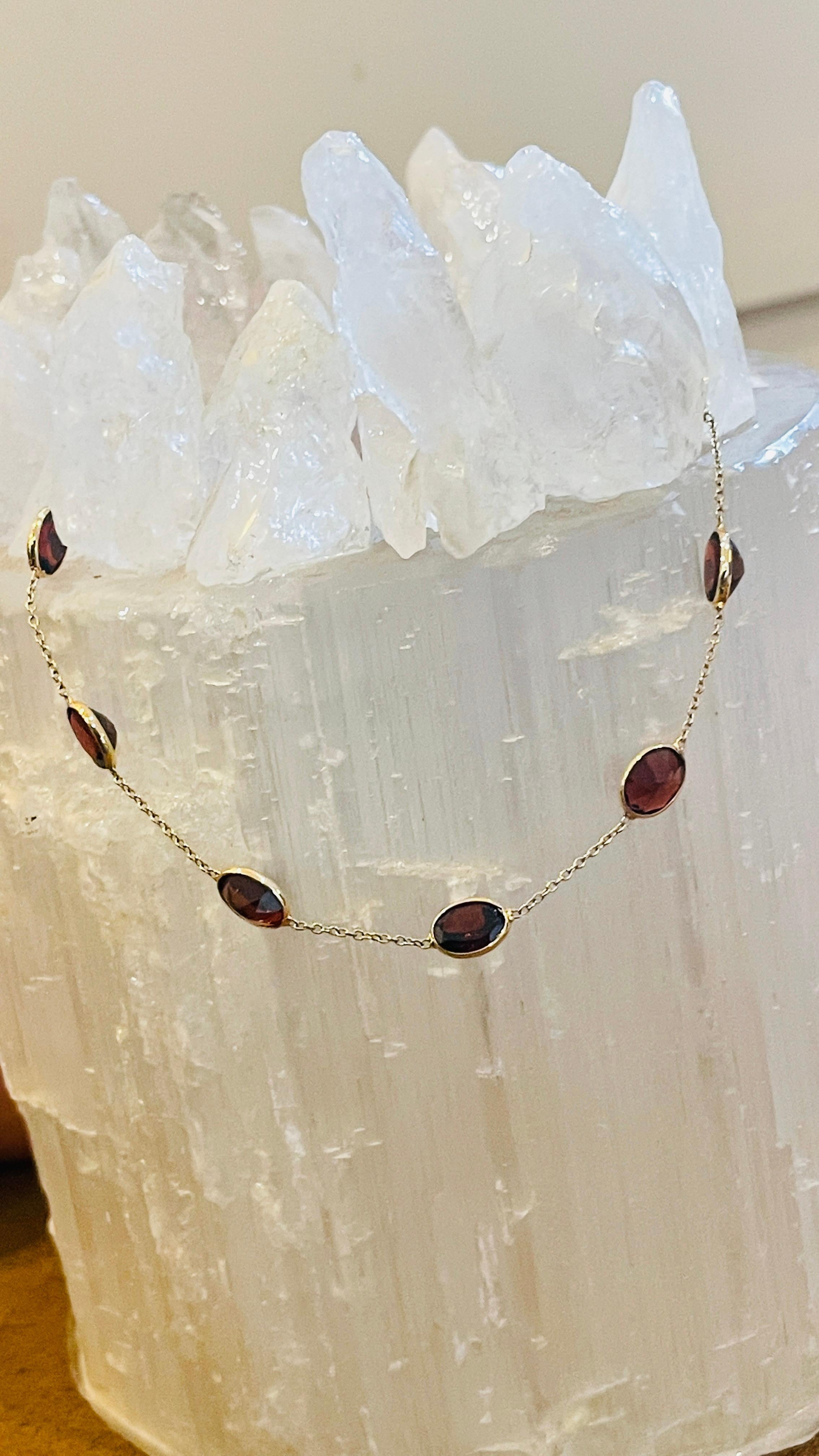 Bracelet de 7,1 ct de grenat ovale serti en or jaune 18K Bijoux fins en vente 3