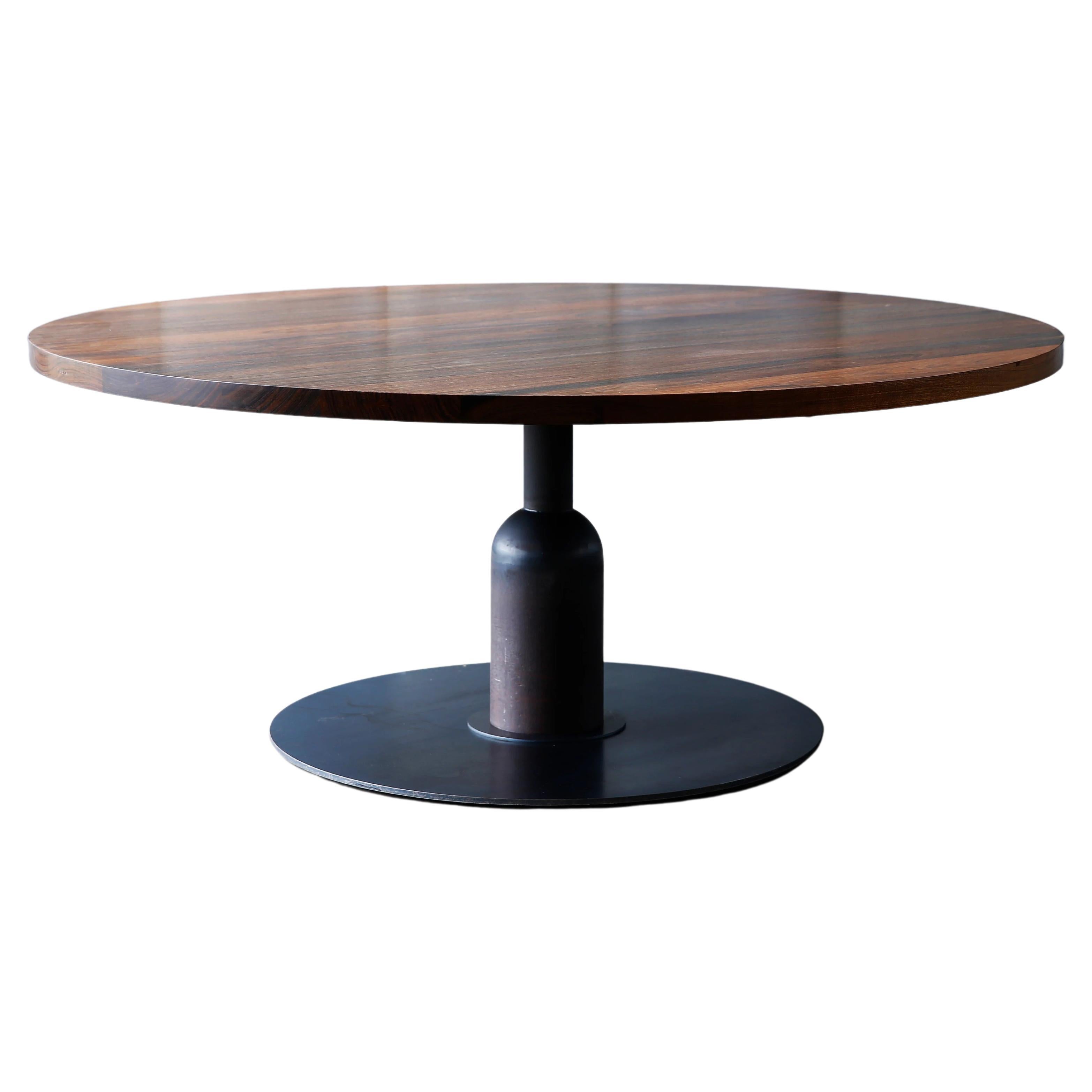 Outdoor Round Dining Table with Metal Base For Sale
