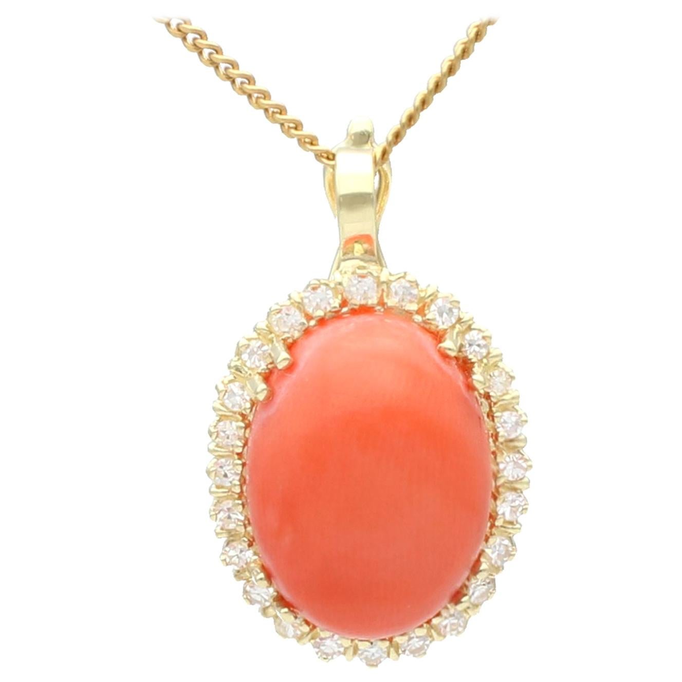 Vintage 7.10 Carat Coral and 0.48 Carat Diamond Yellow Gold Pendant, circa 1970