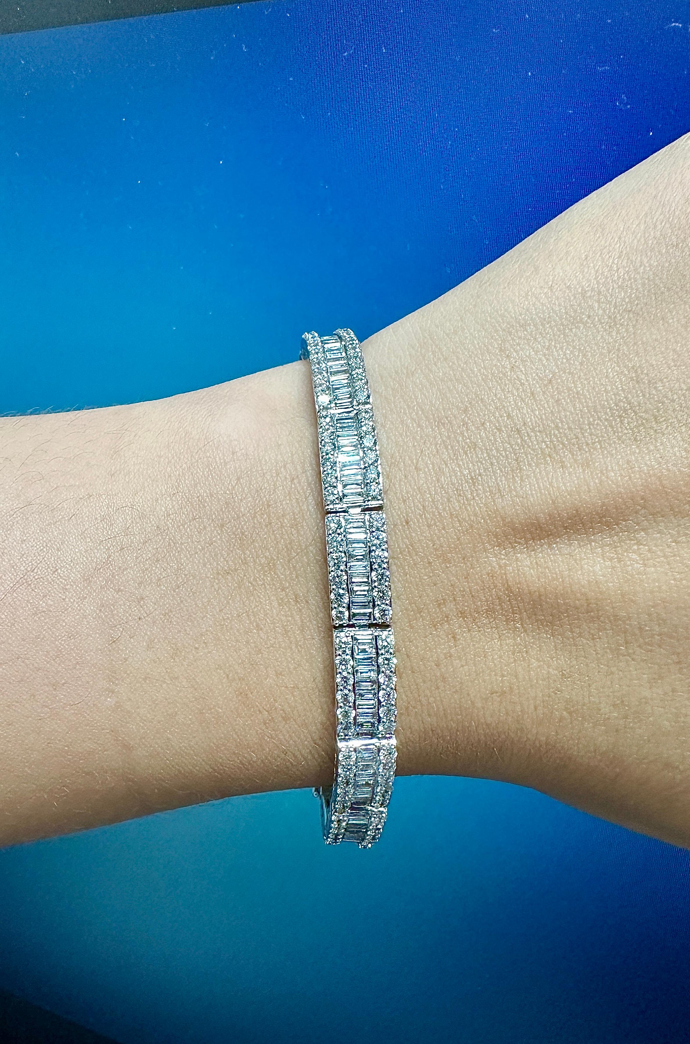 7.10 Carat Natural Diamond Bracelet F-G VS-SI 14K White Gold

100% Natural Diamonds, Not Enhanced in any way
7.10CT
F-G
VS-SI  
14K White Gold, prong style, 10.63 grams
7 inches in length
6 mm in width

B6062W
ALL OUR ITEMS ARE AVAILABLE TO BE