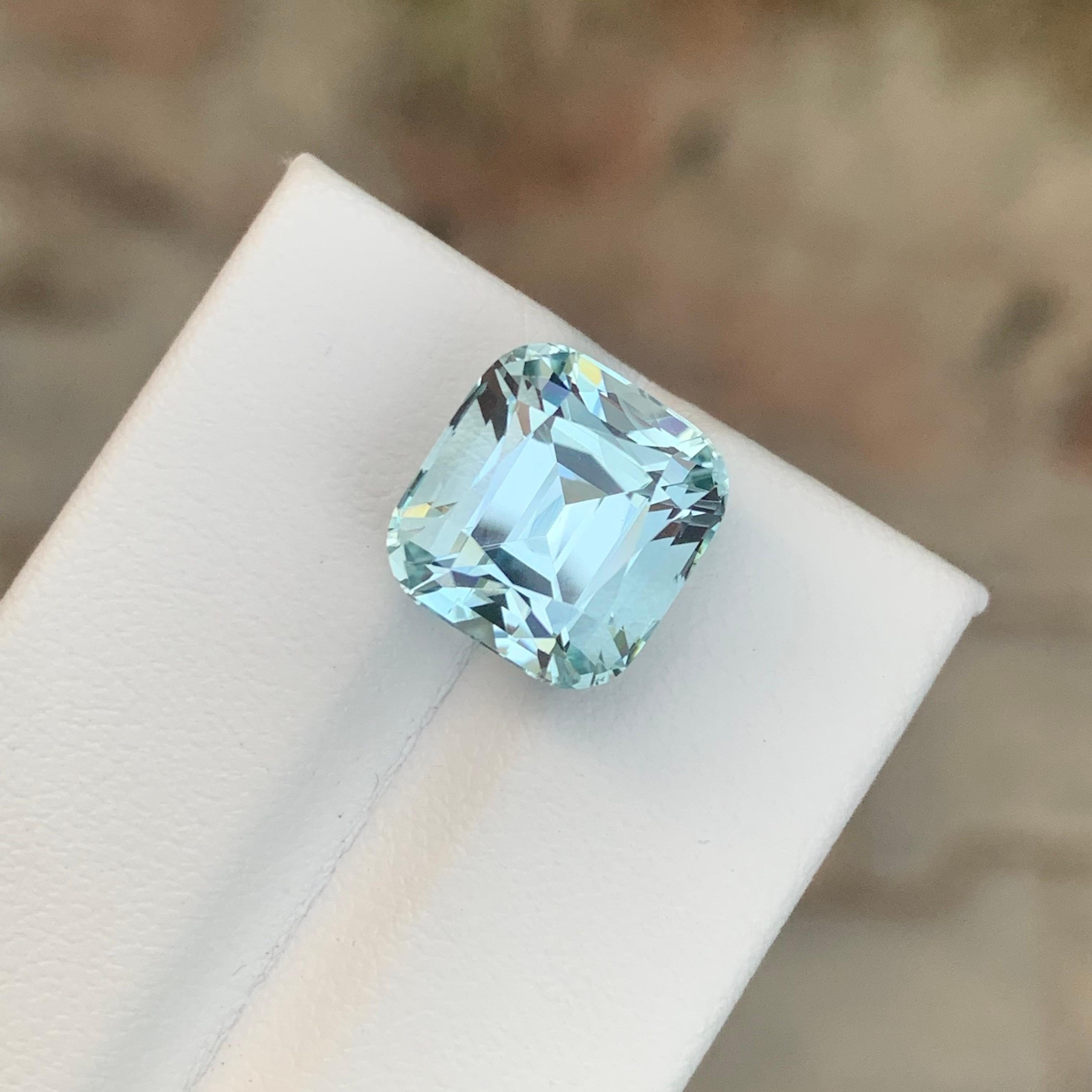 Taglio cuscino 7,10 carati di acquamarina naturale sfusa a forma di cuscino dal Pakistan in vendita