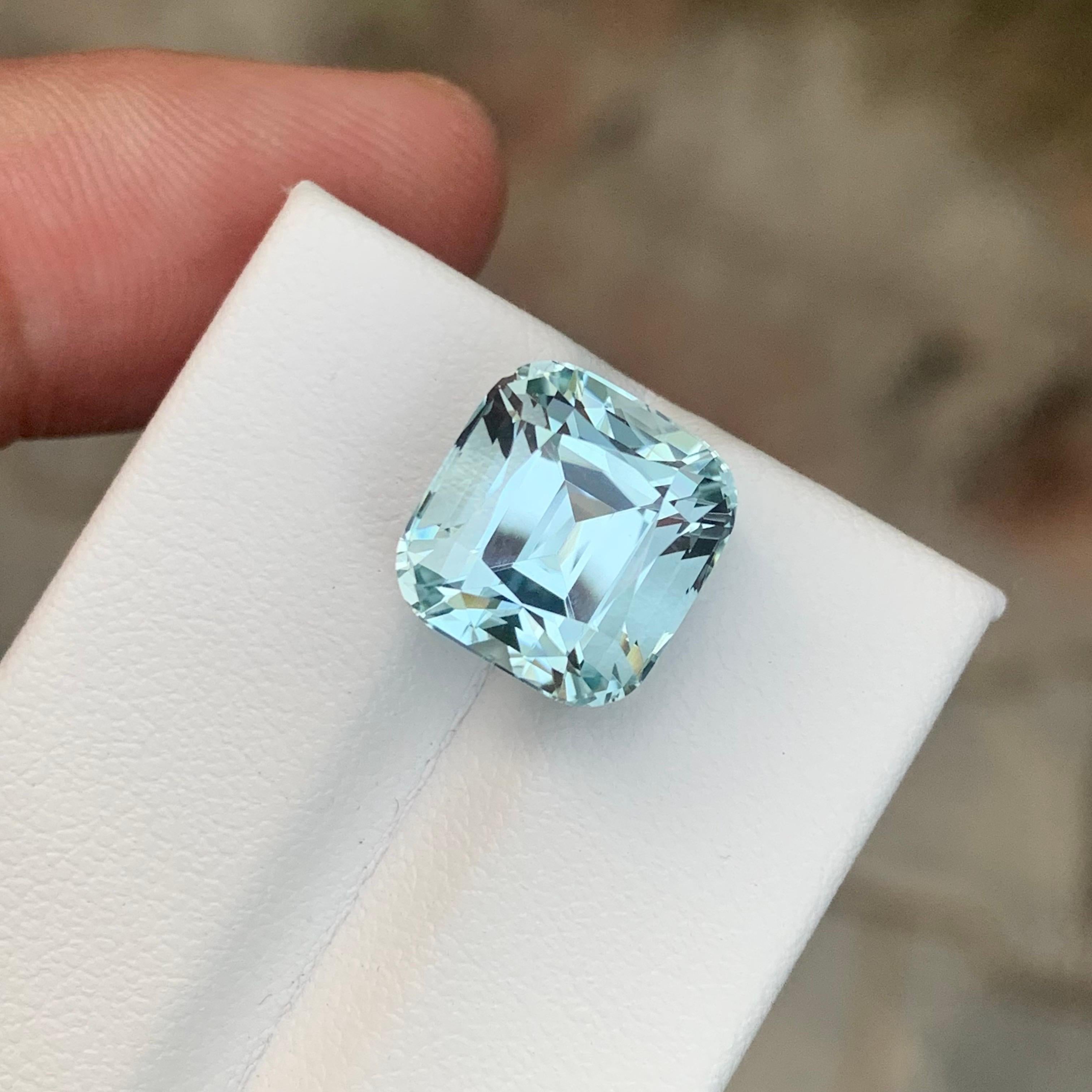 7,10 carati di acquamarina naturale sfusa a forma di cuscino dal Pakistan In condizioni Nuovo in vendita a Peshawar, PK