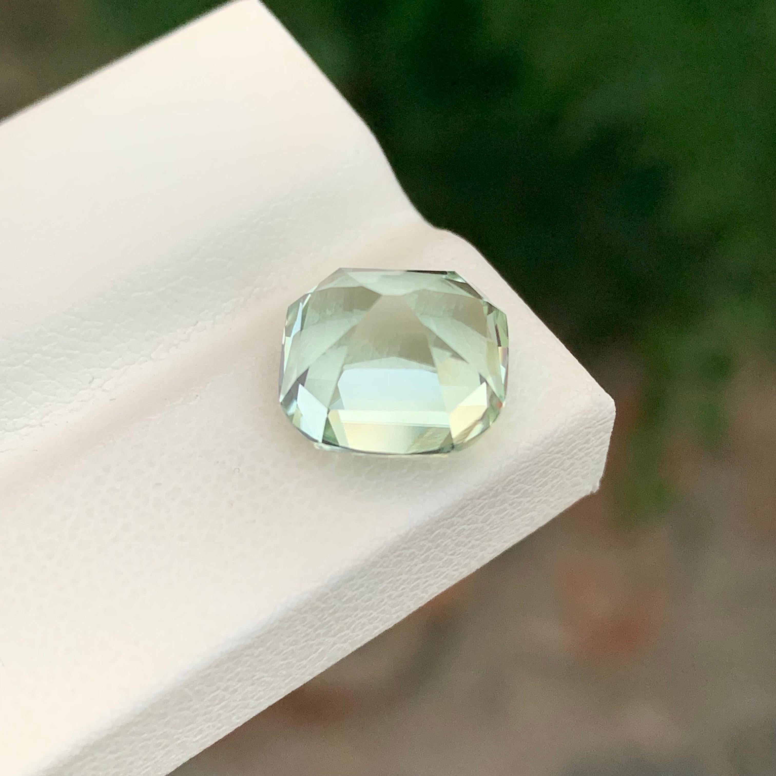 Taille coussin 7.10 Carats Natural Loose Chinoise Green Tourmaline Cushion Shape (Tourmaline verte en forme de coussin) en vente