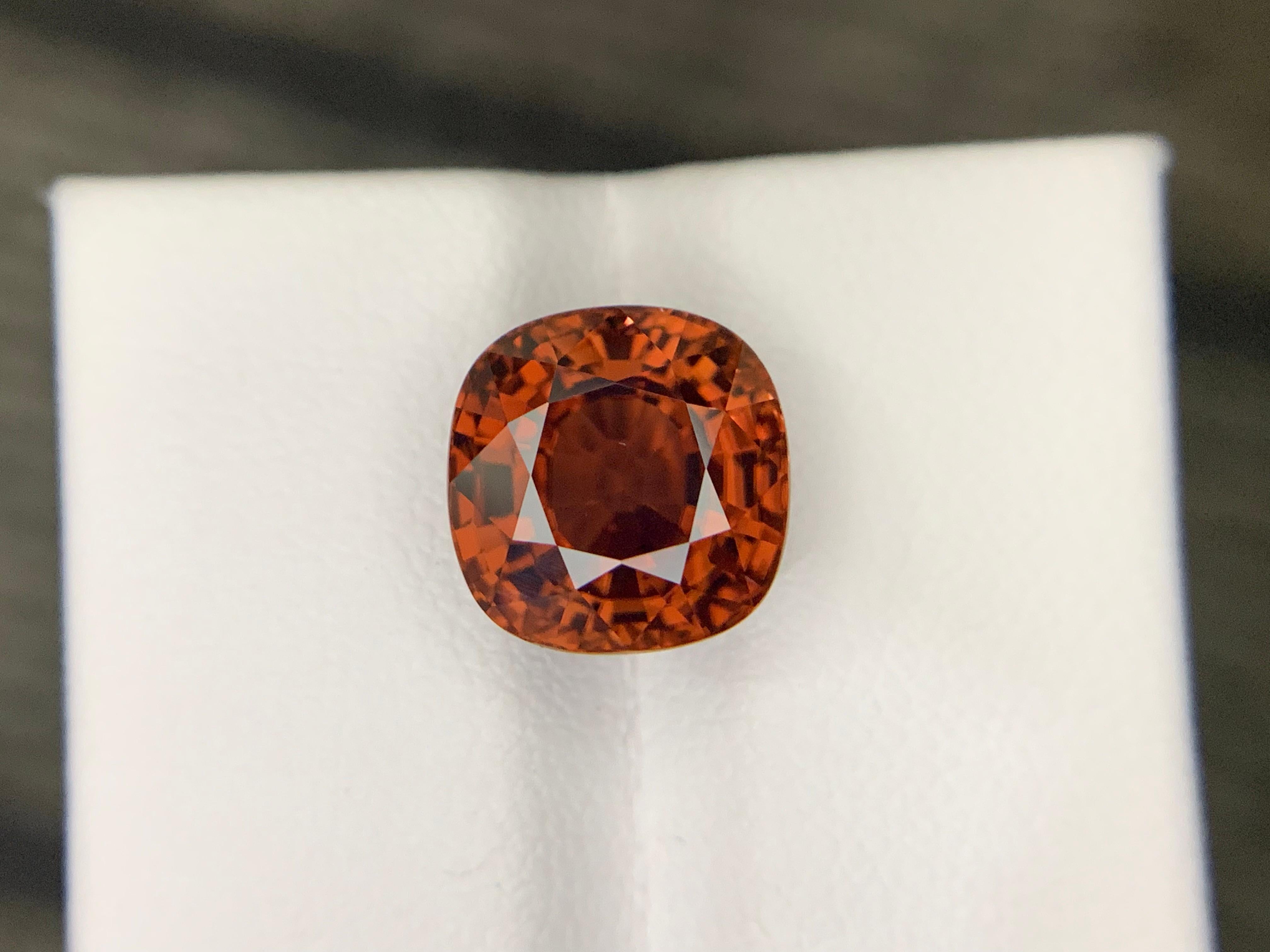 7,10 Carati di Zircone Marrone Naturale Sciolto in vendita 6