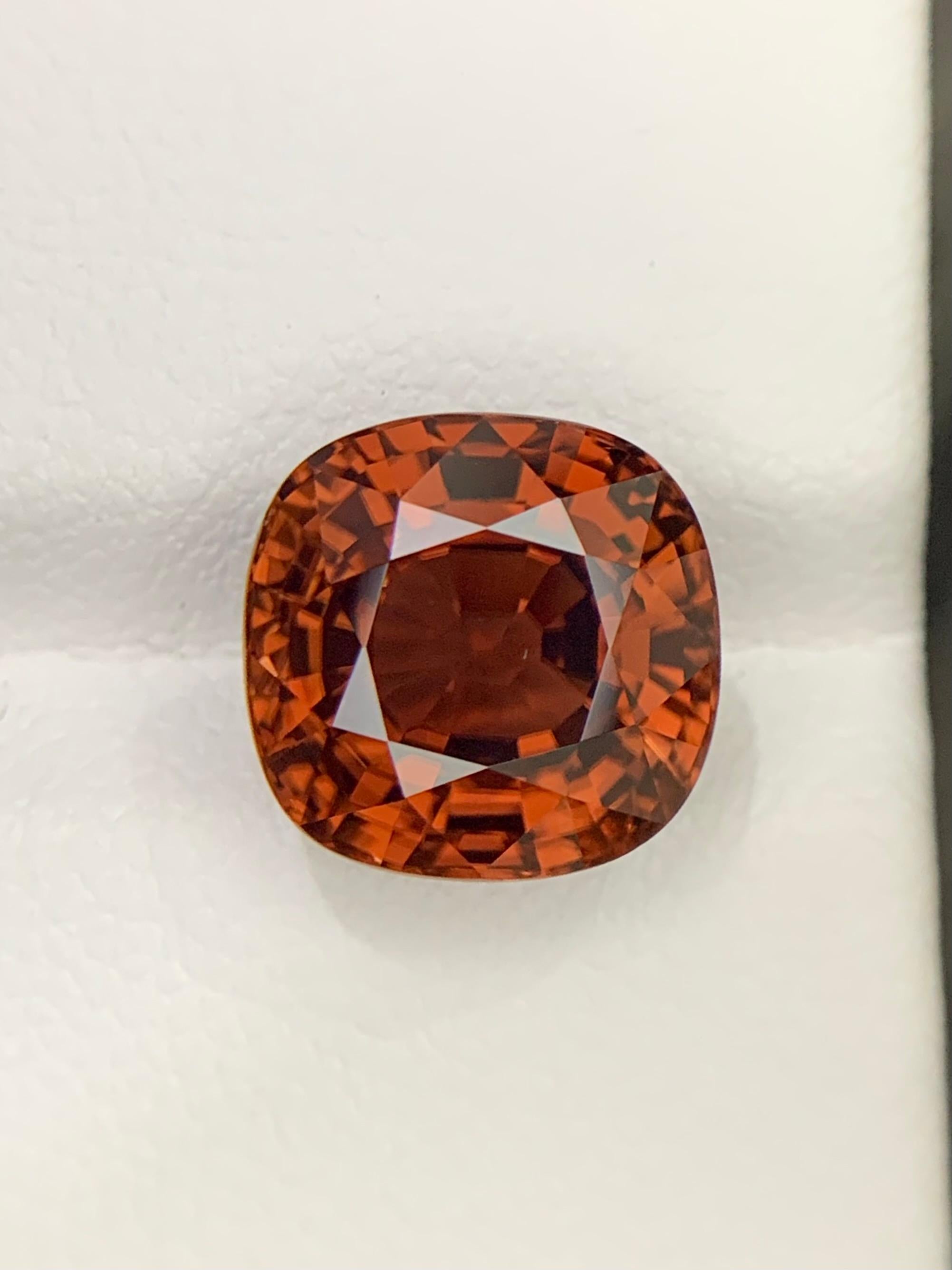 7,10 Carati di Zircone Marrone Naturale Sciolto in vendita 7