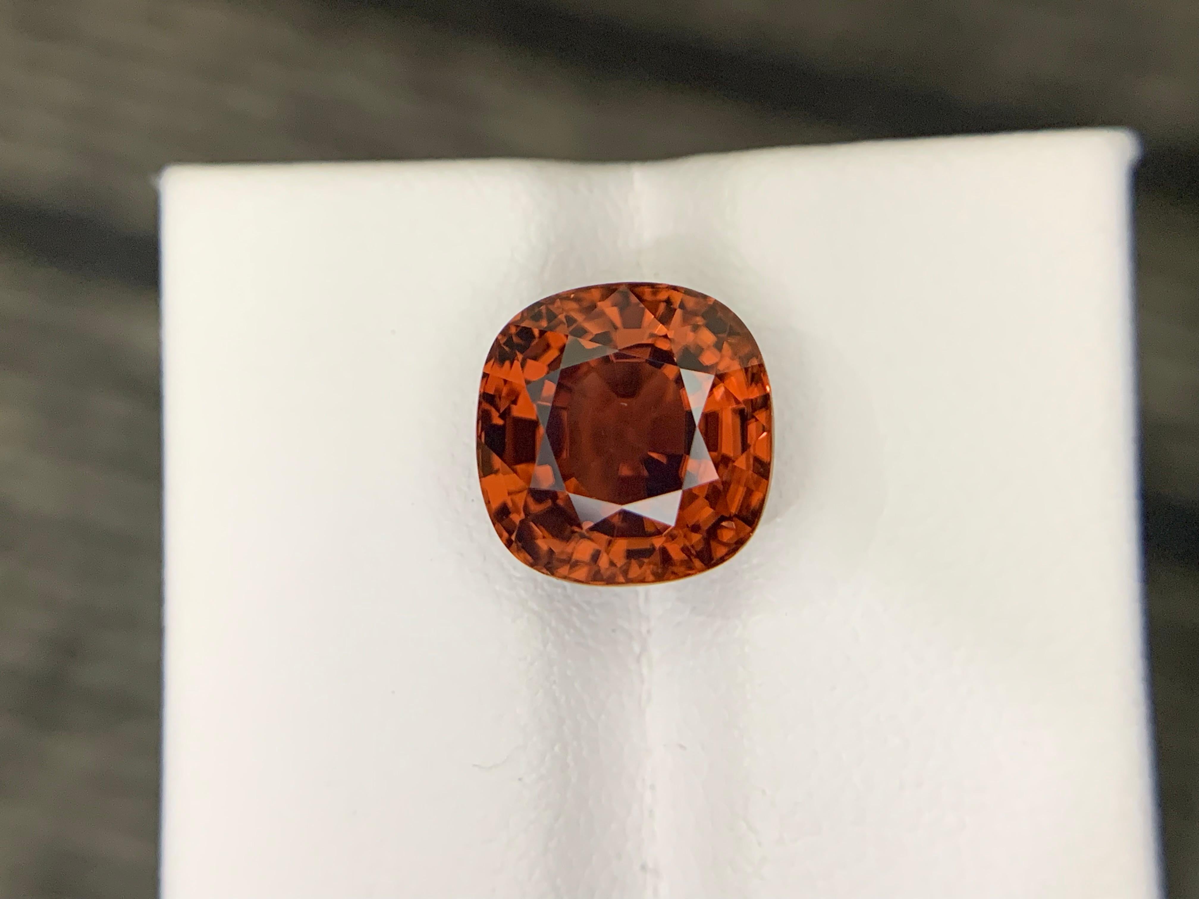 7,10 Carati di Zircone Marrone Naturale Sciolto in vendita 1