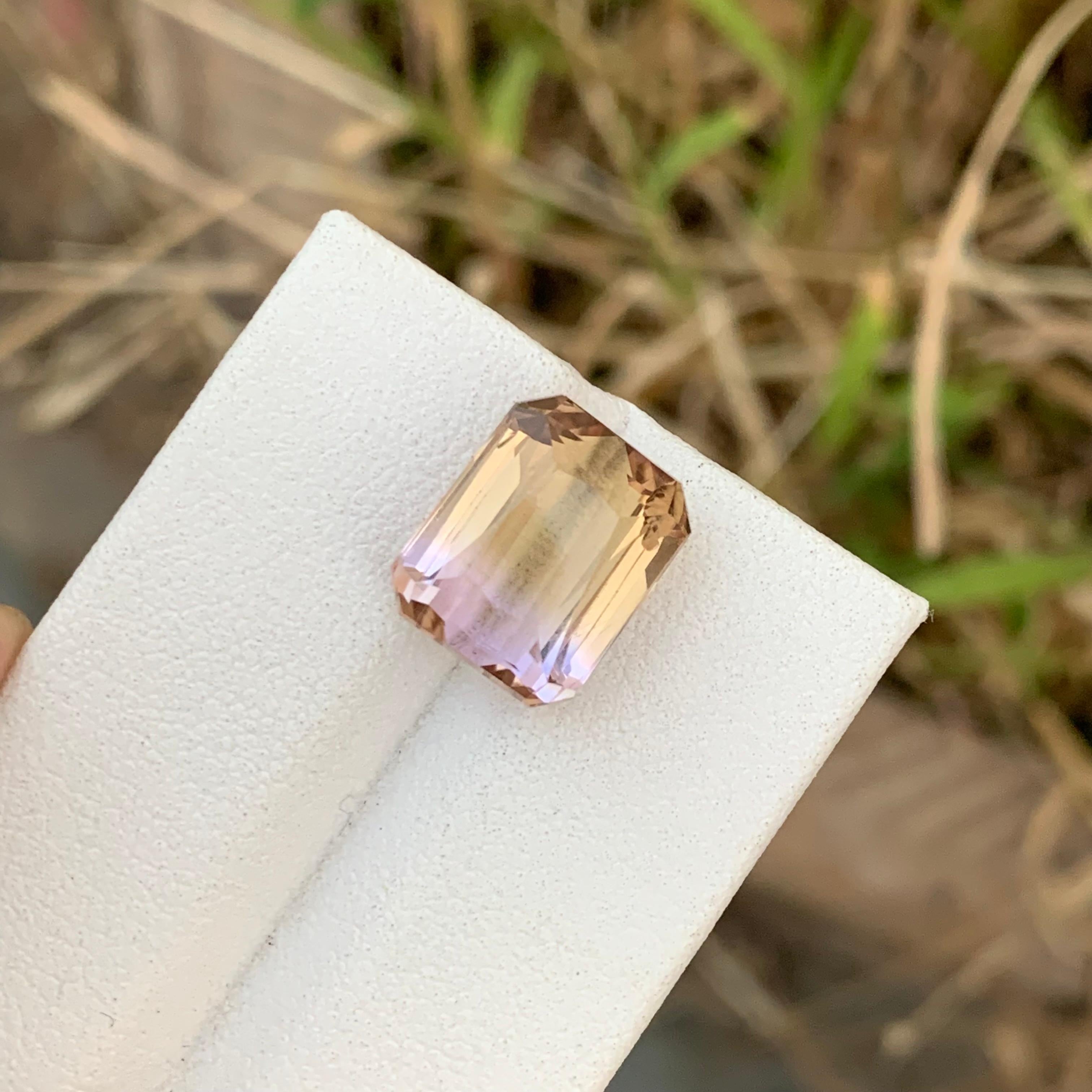 7.10 Carats Natural Loose Ametrine Emerald Shape Gem From Earth Mine  In New Condition For Sale In Peshawar, PK