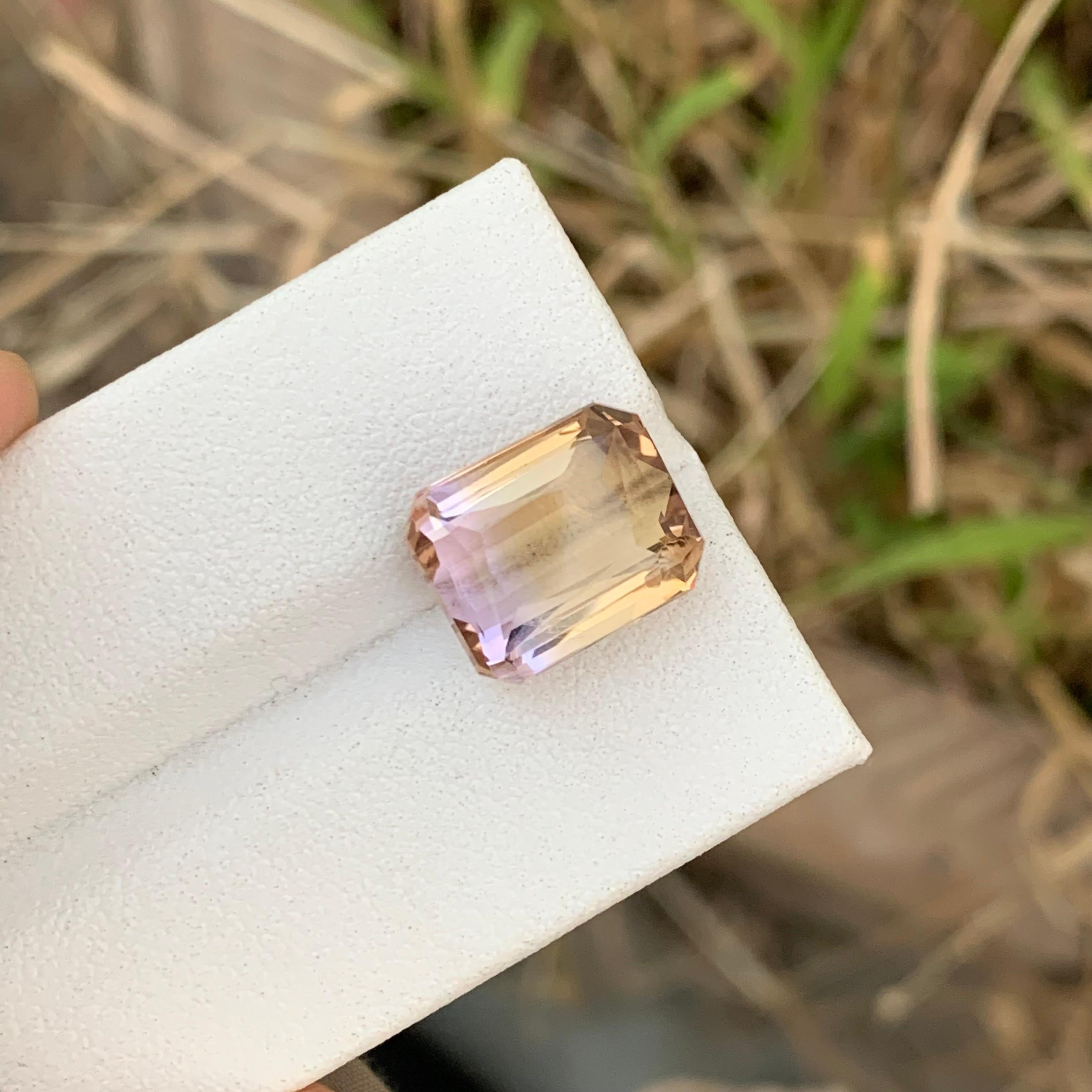 Women's or Men's 7.10 Carats Natural Loose Ametrine Emerald Shape Gem From Earth Mine  For Sale