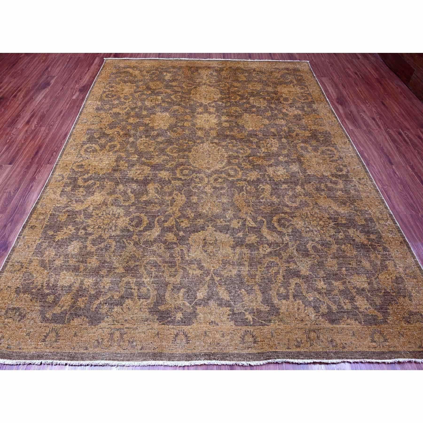 Marrone cioccolato, Peshawar con Ziegler Mahal, Design/One, Distressed, Zero Pile, Annodato a mano, Pura lana, Tappeto orientale
Materiali primari: Lana
Lattice: No Pile 
altezza: 0,25 pollici
Stile: Di transizione
Colore primario: Marrone
Colori