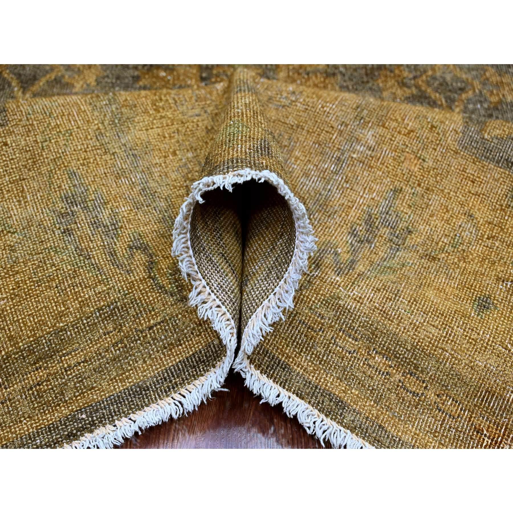 Hand-Knotted 7'10