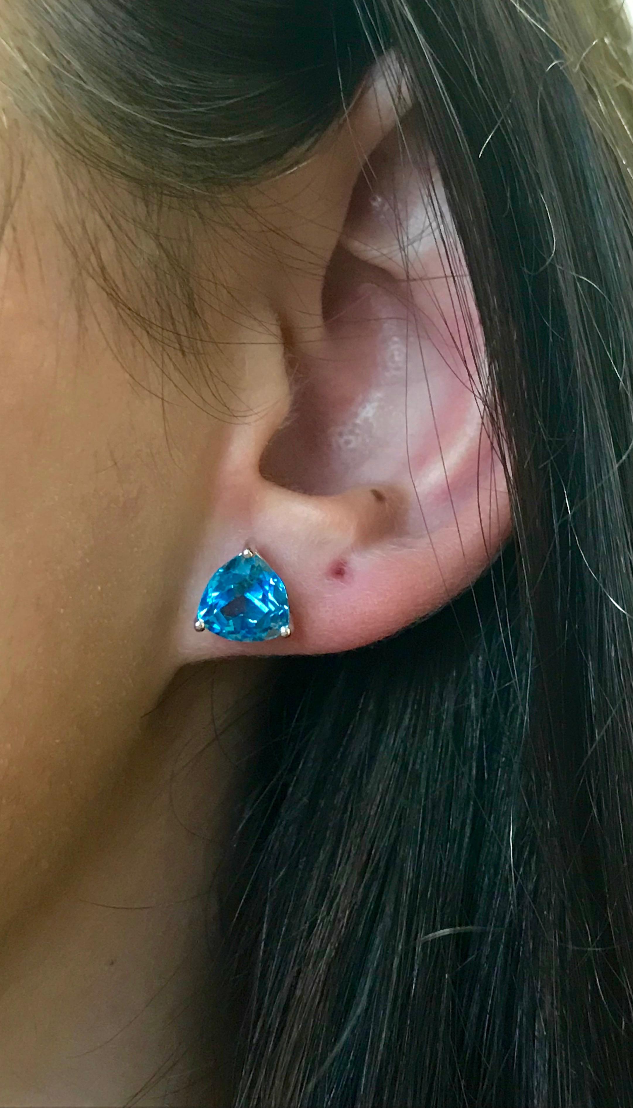 Contemporary 7.11 Carat Blue Topaz Trillion Stud Earrings